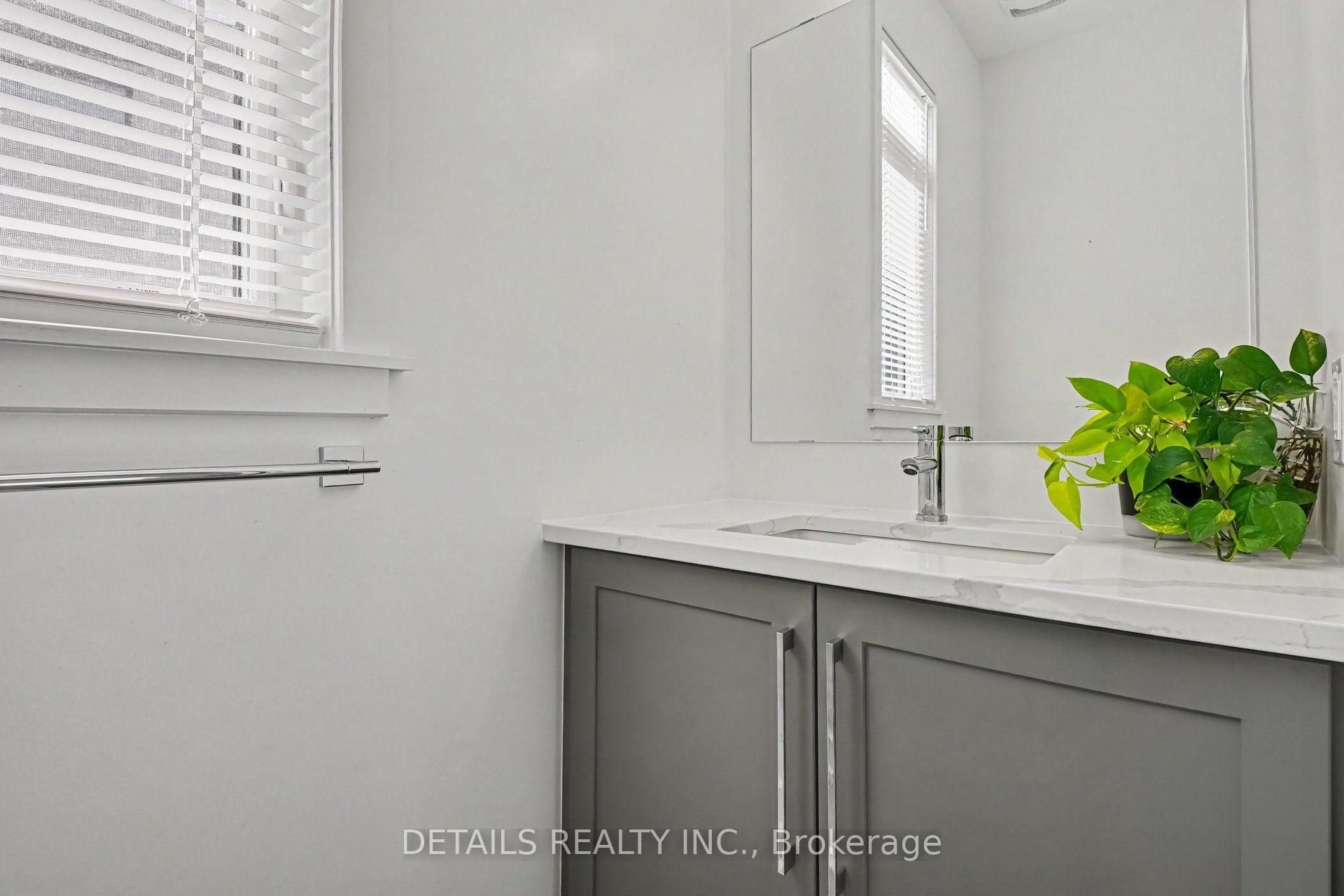 Photo 10 of 104 Sencha Terrace, Ottawa, Barrhaven - Heritage Park — HOMEH
