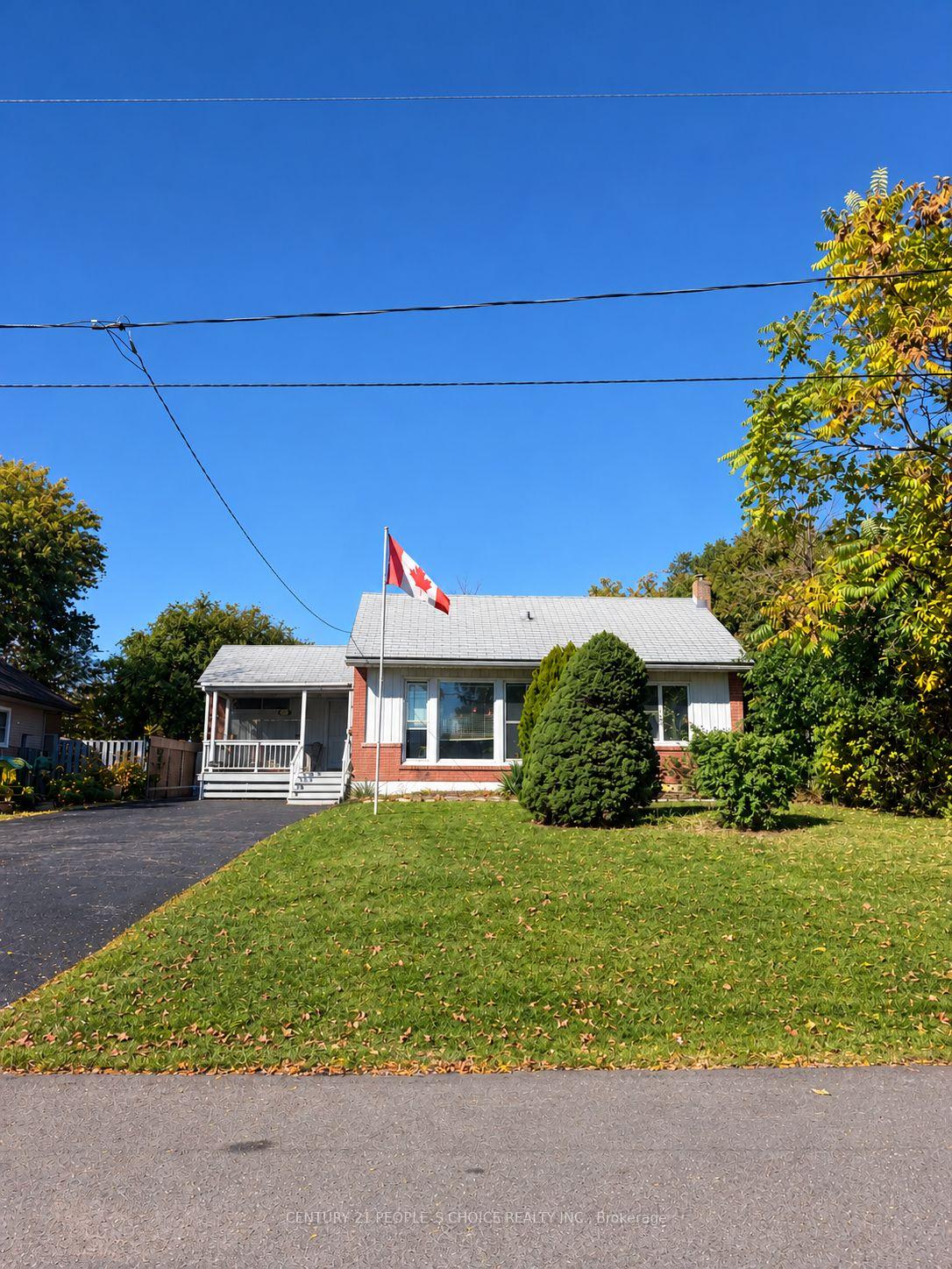 Photo 1 of 153 Oliver Place, Oakville, College Park — HOMEH