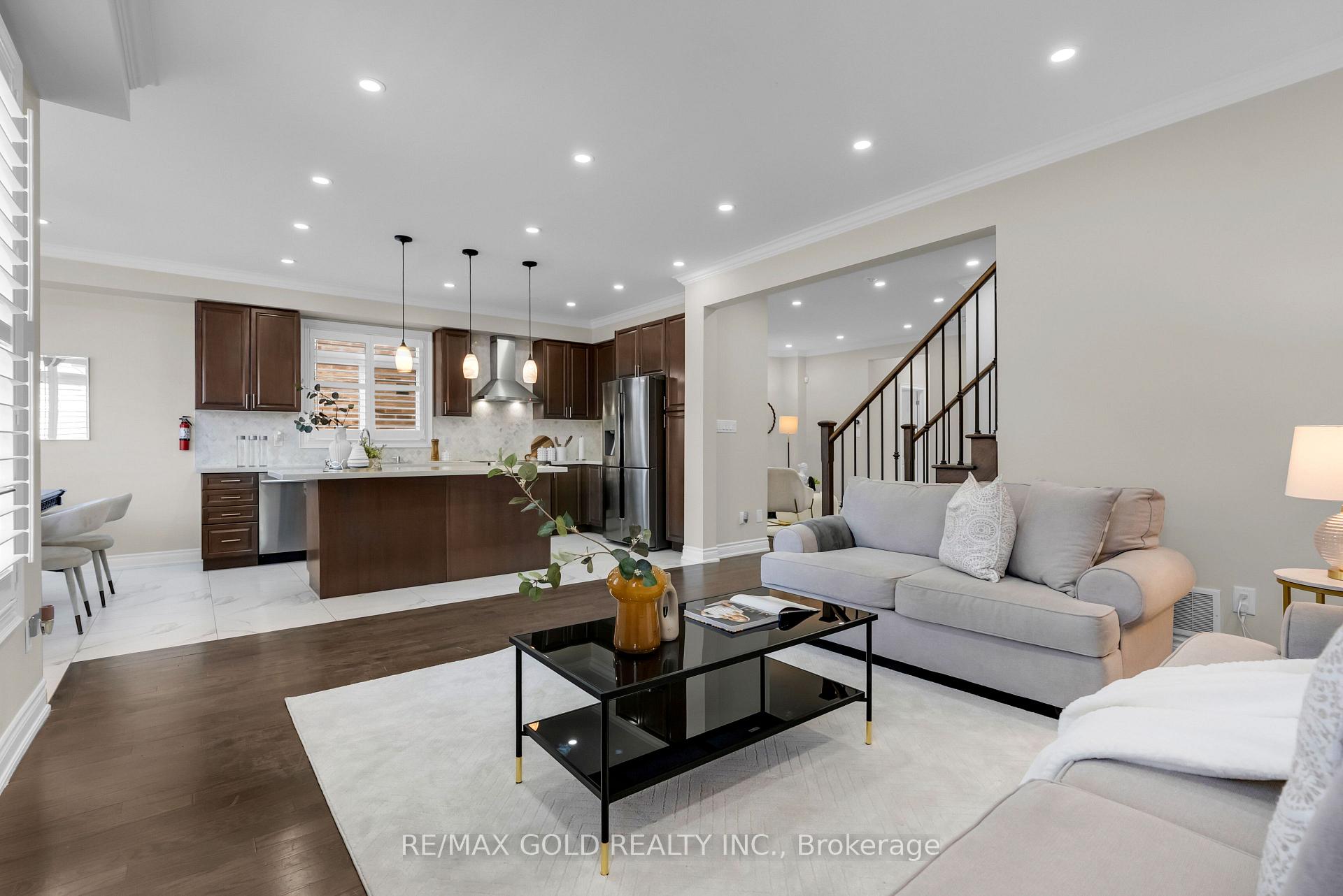 Photo 14 of 7 Vetch Street, Brampton, Bram West — HOMEH