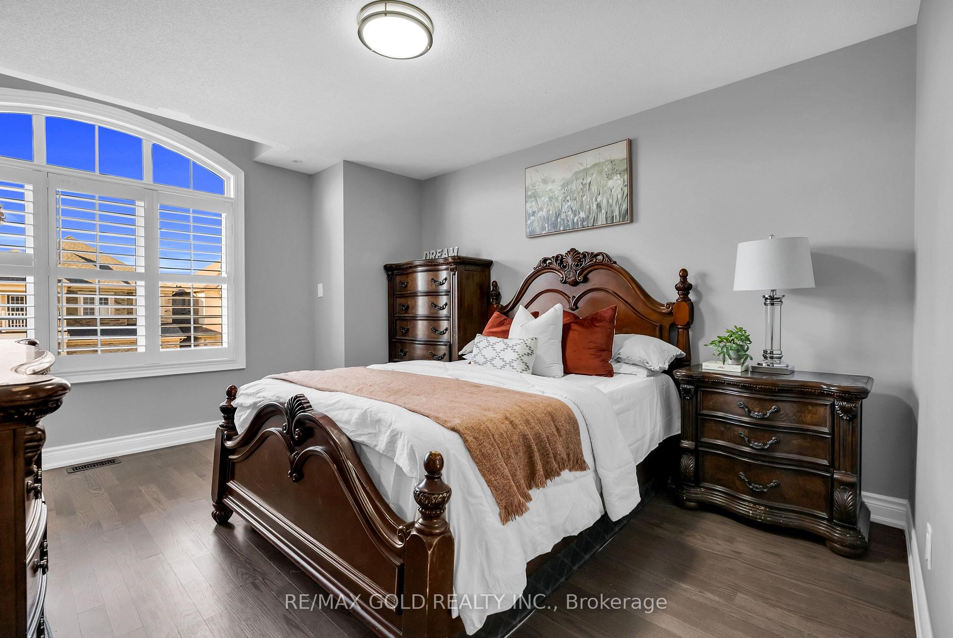 Photo 37 of 7 Vetch Street, Brampton, Bram West — HOMEH