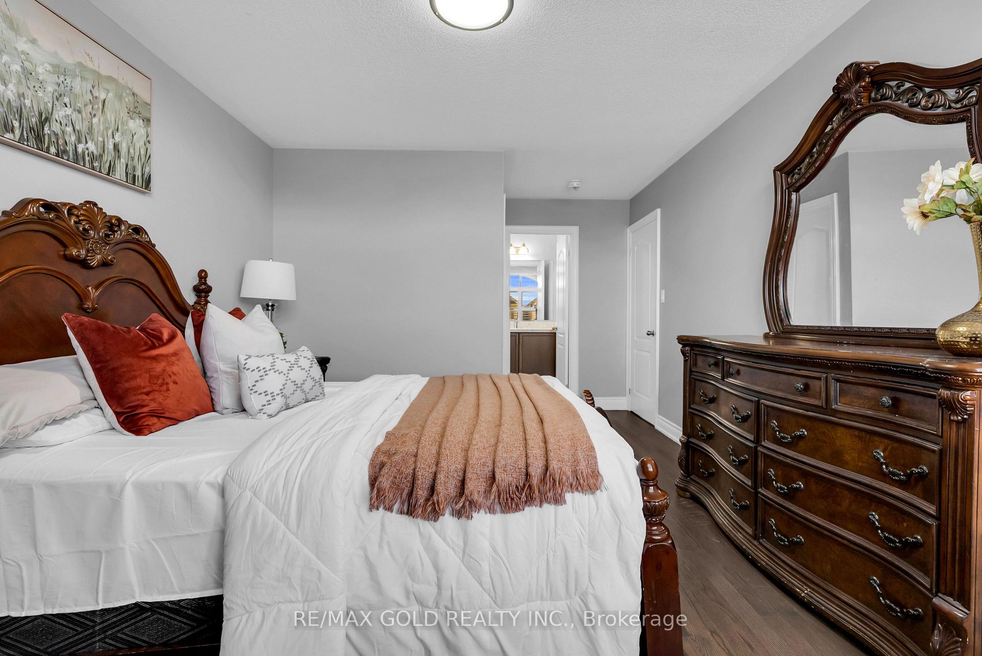 Photo 38 of 7 Vetch Street, Brampton, Bram West — HOMEH