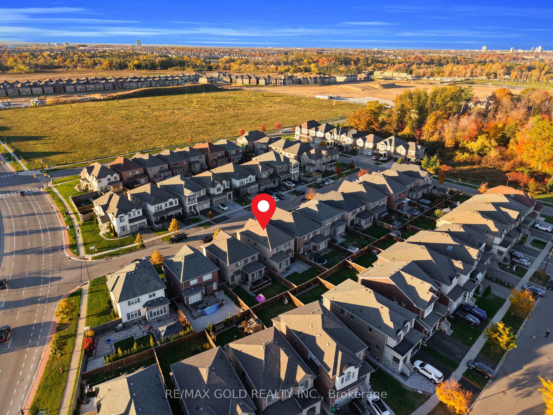 Photo 54 of 7 Vetch Street, Brampton, Bram West — HOMEH