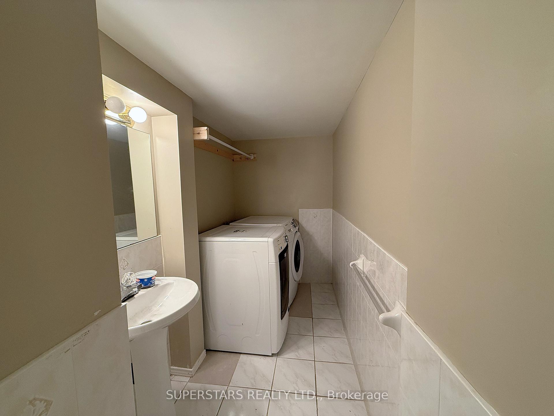 Photo 4 of Unit Bsmt, 28 Quantum Street, Markham, Middlefield — HOMEH