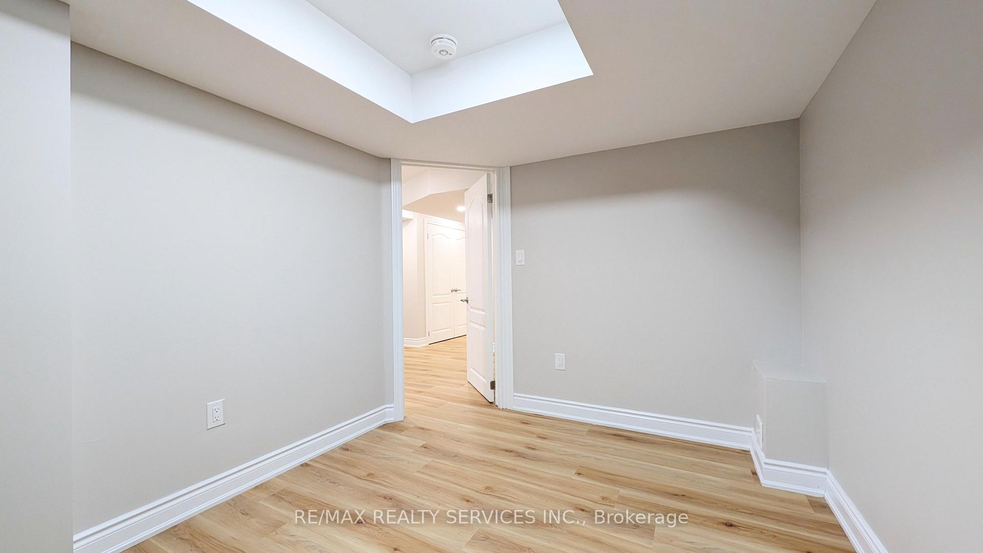 Photo 15 of Unit BASMENT, 21 Keelson Street, Welland, Dain City — HOMEH