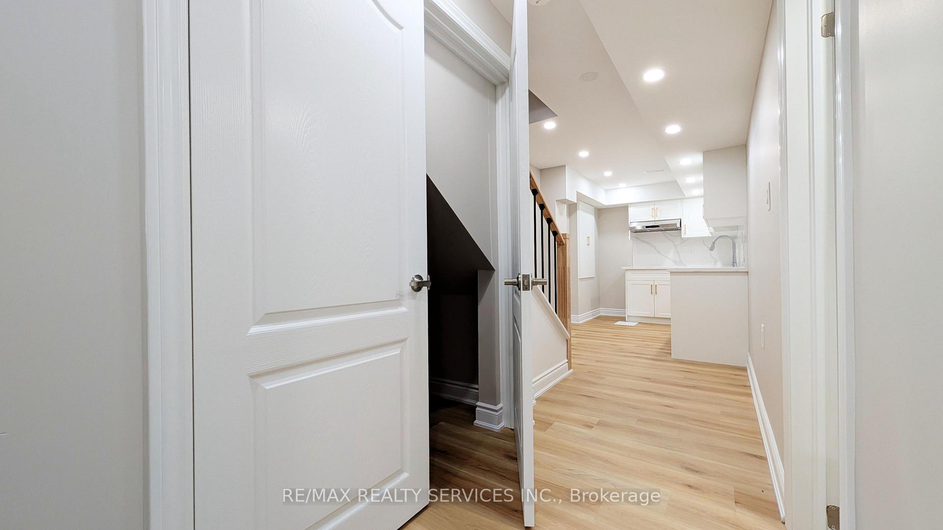 Photo 17 of Unit BASMENT, 21 Keelson Street, Welland, Dain City — HOMEH