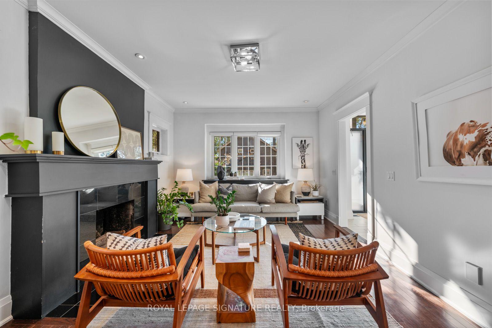 Photo 10 of 36 Duart Park Road, Toronto, The Beaches — HOMEH