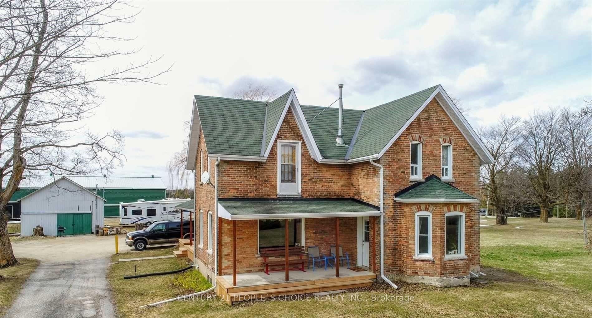 Photo of 516598 County Road 124