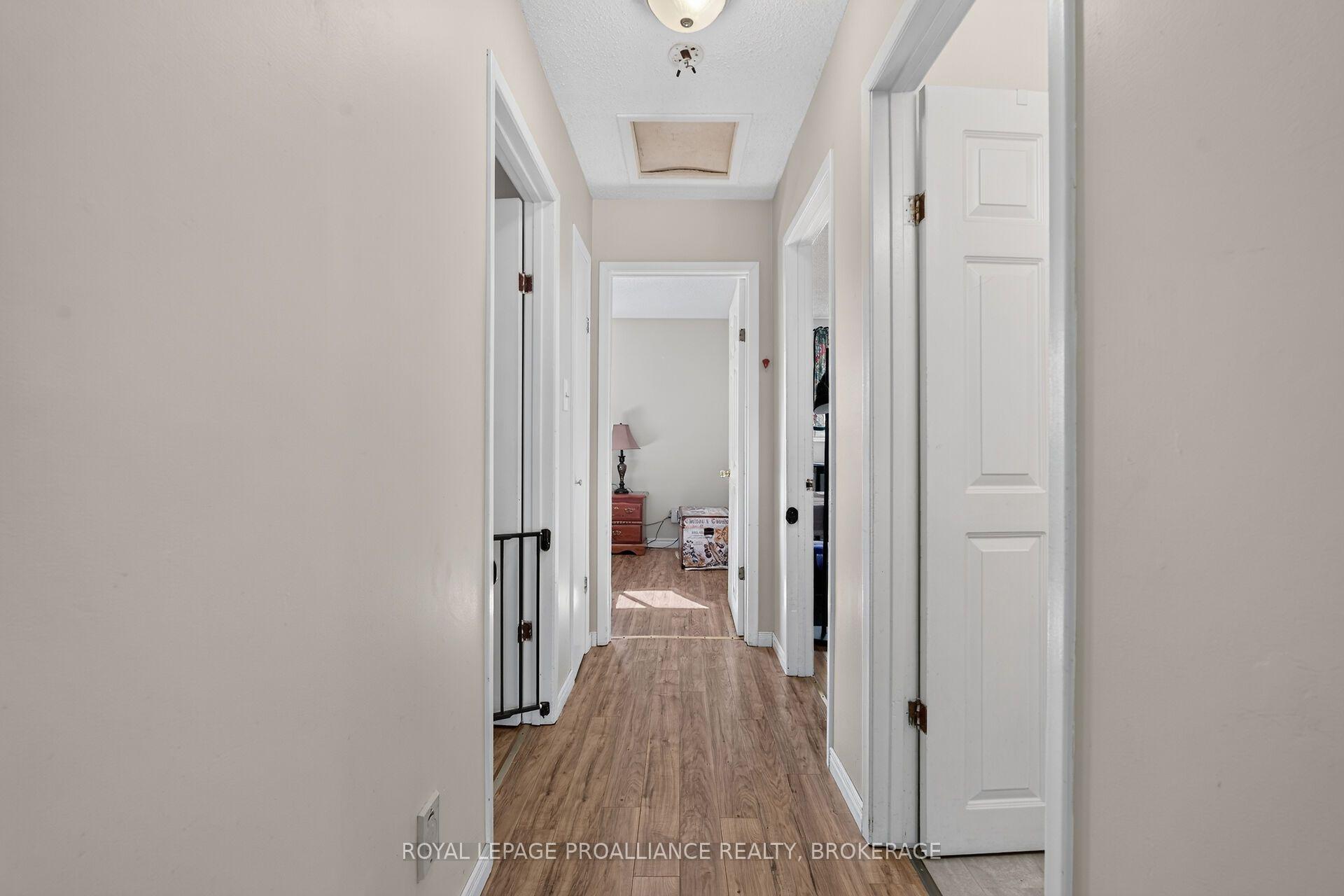 Photo 11 of 464 Henrietta Street, Gananoque, Gananoque — HOMEH