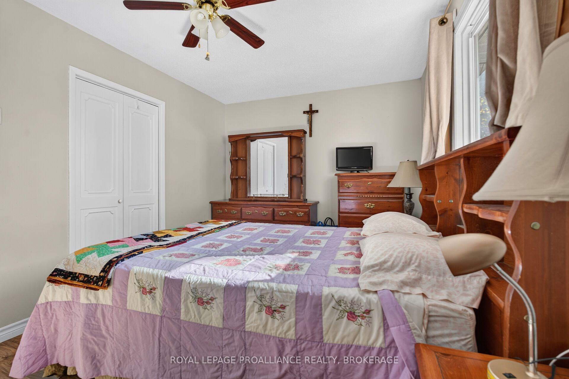 Photo 14 of 464 Henrietta Street, Gananoque, Gananoque — HOMEH