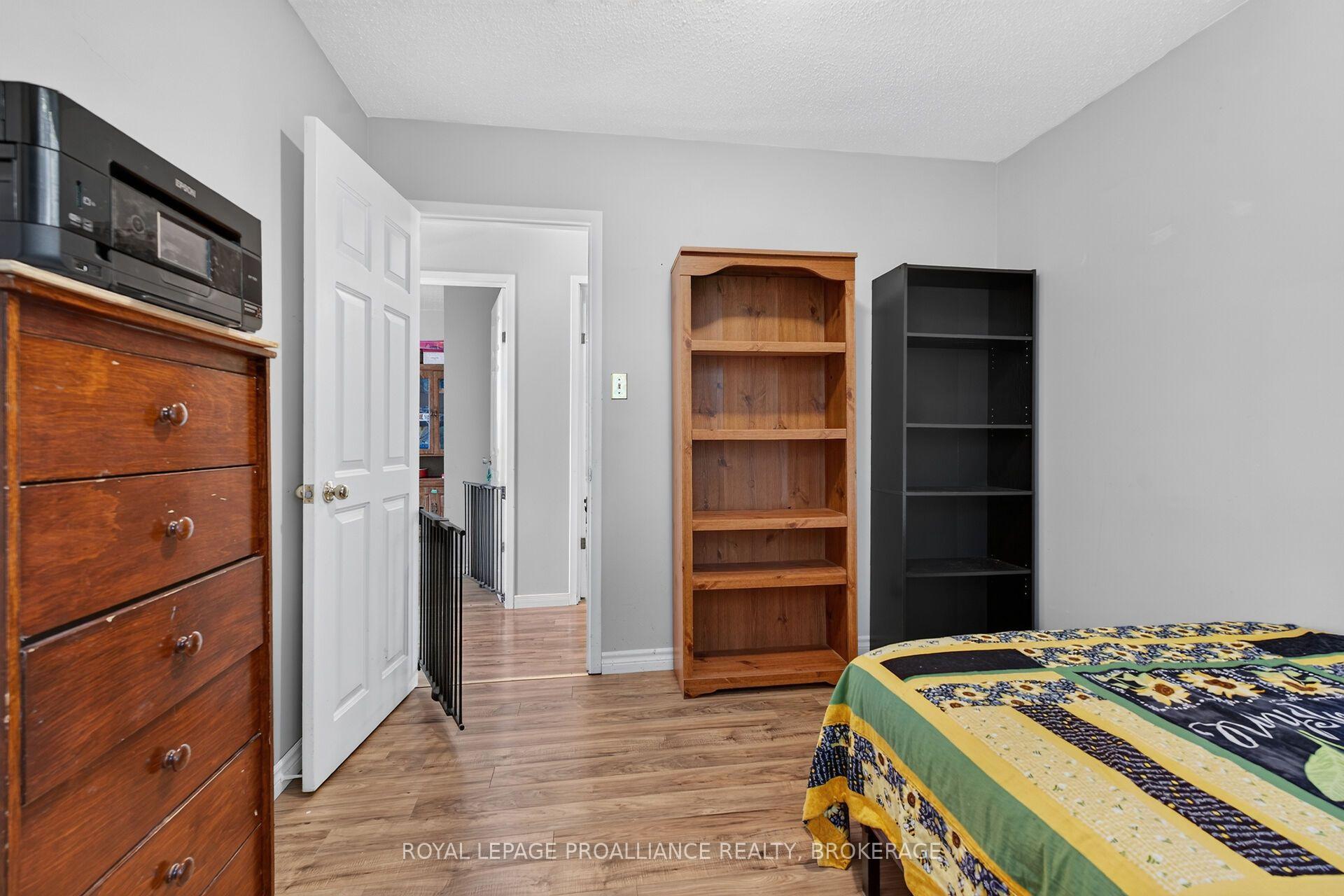 Photo 17 of 464 Henrietta Street, Gananoque, Gananoque — HOMEH