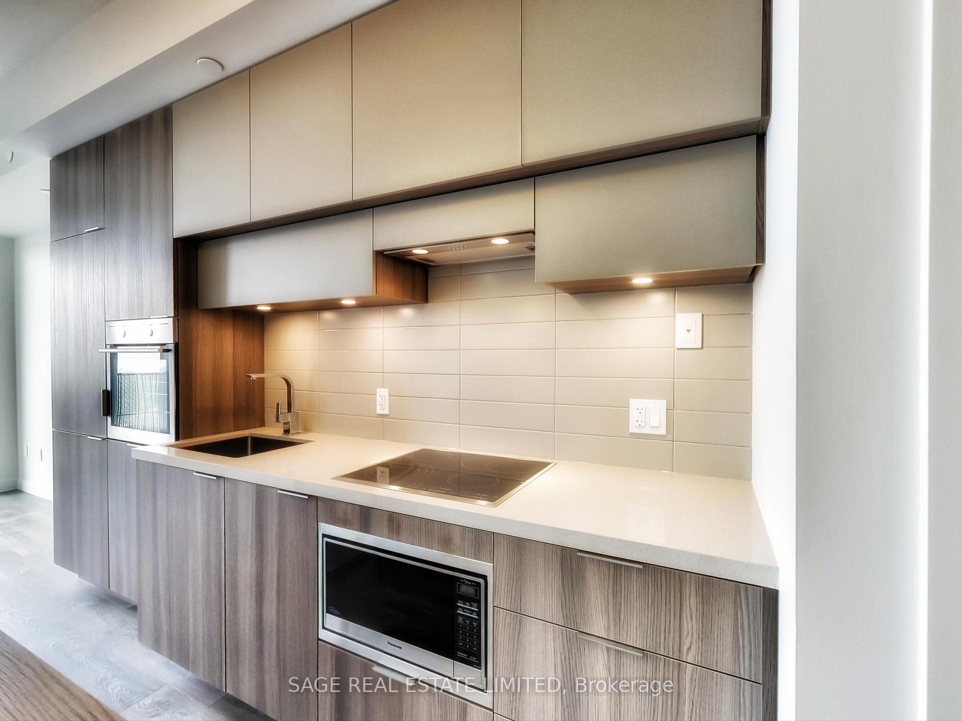 Photo 8 of Unit 5012, 8 Eglinton Avenue E, Toronto, Mount Pleasant West — HOMEH
