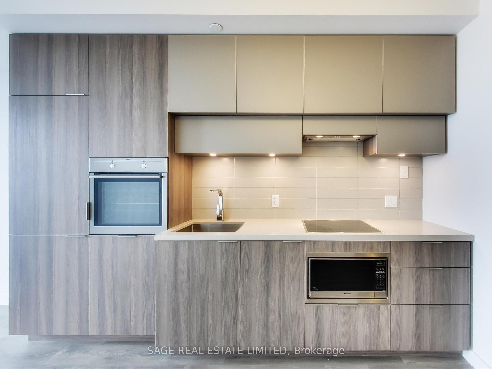 Photo 9 of Unit 5012, 8 Eglinton Avenue E, Toronto, Mount Pleasant West — HOMEH