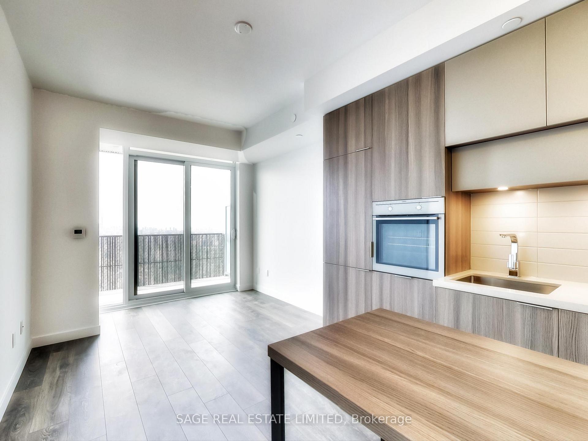 Photo 12 of Unit 5012, 8 Eglinton Avenue E, Toronto, Mount Pleasant West — HOMEH