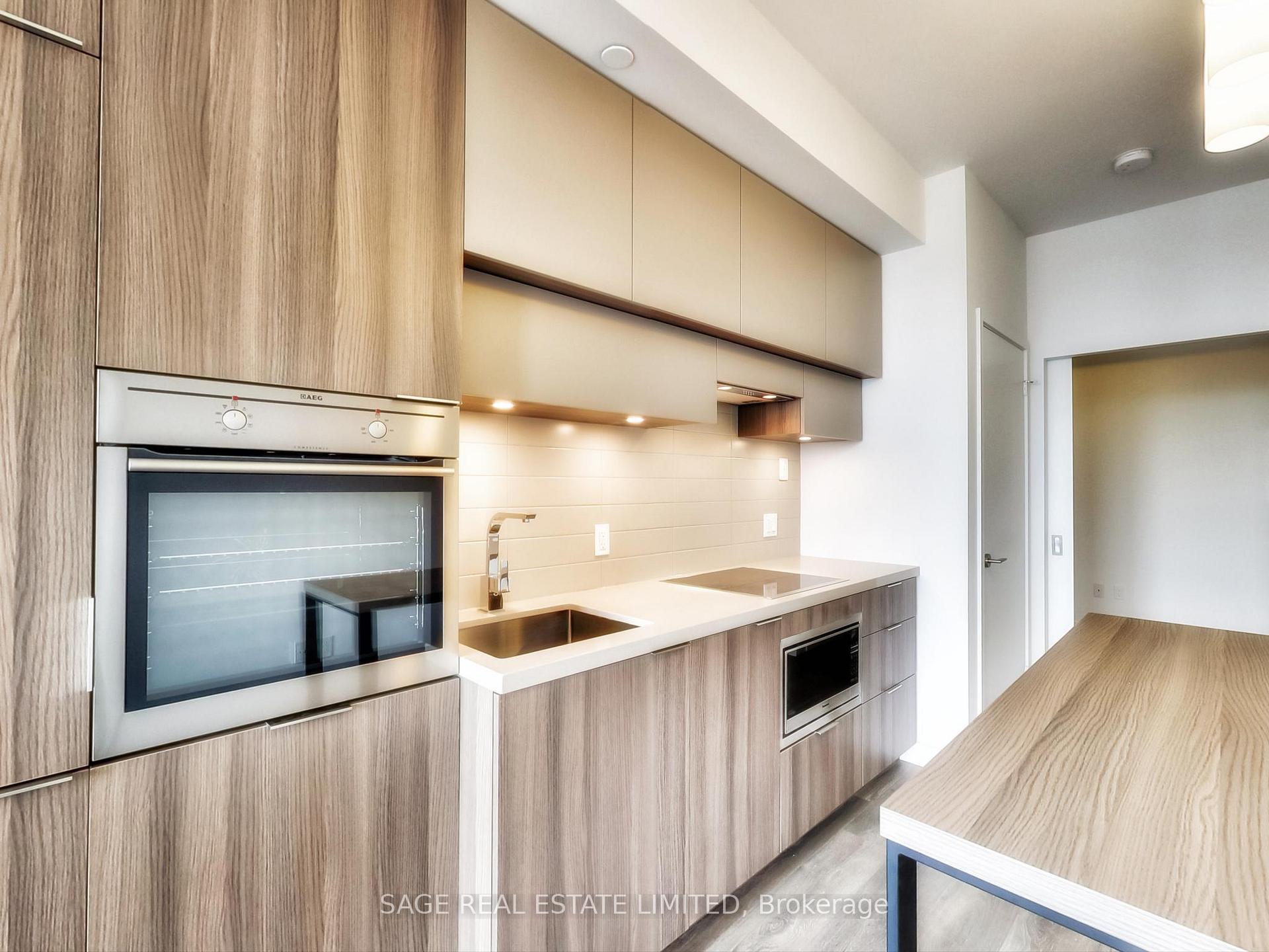 Photo 13 of Unit 5012, 8 Eglinton Avenue E, Toronto, Mount Pleasant West — HOMEH