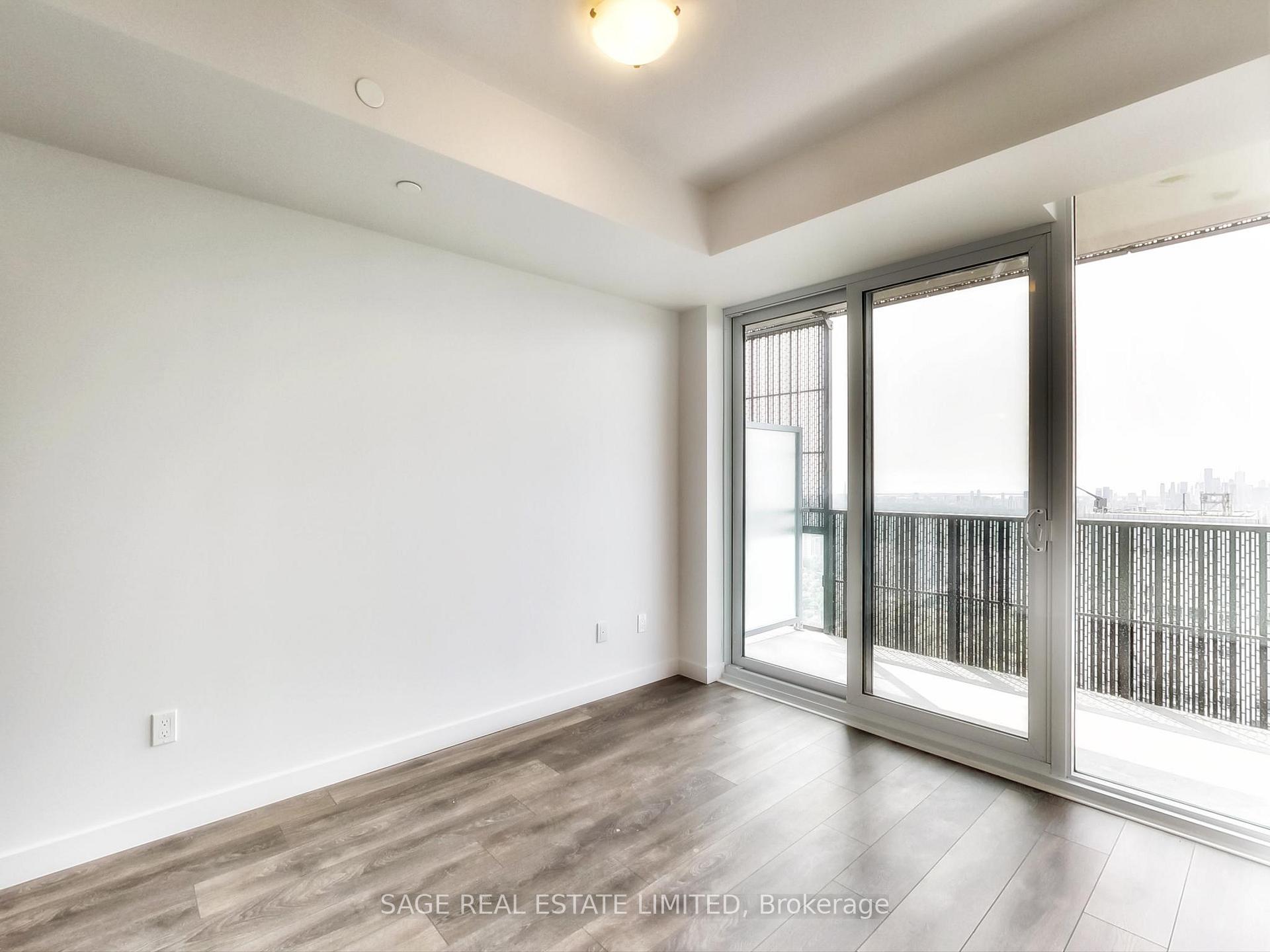 Photo 21 of Unit 5012, 8 Eglinton Avenue E, Toronto, Mount Pleasant West — HOMEH