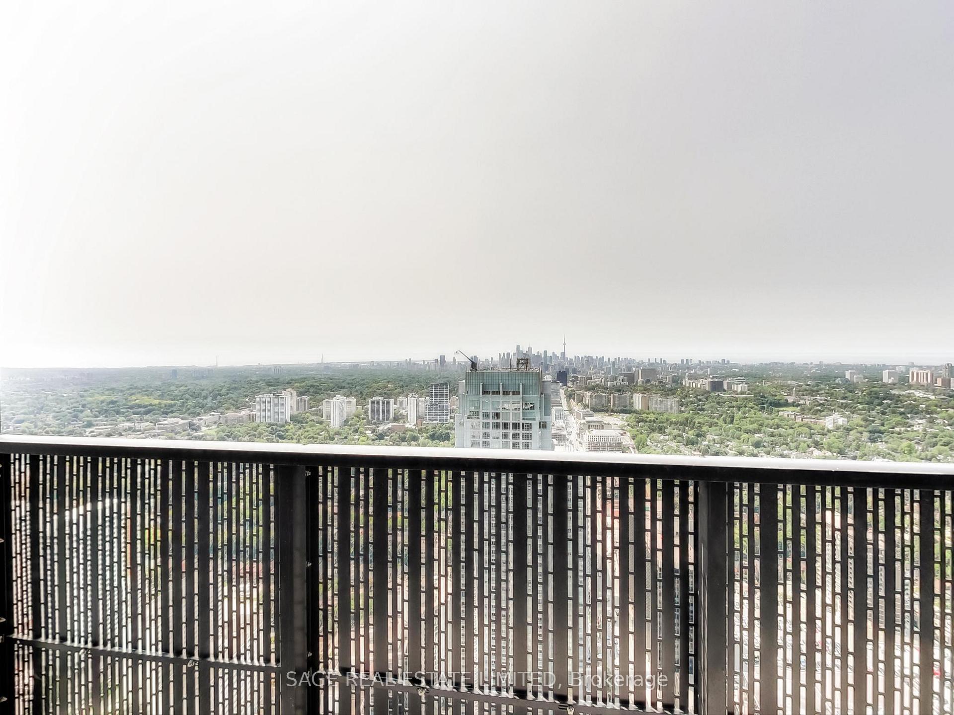 Photo 28 of Unit 5012, 8 Eglinton Avenue E, Toronto, Mount Pleasant West — HOMEH