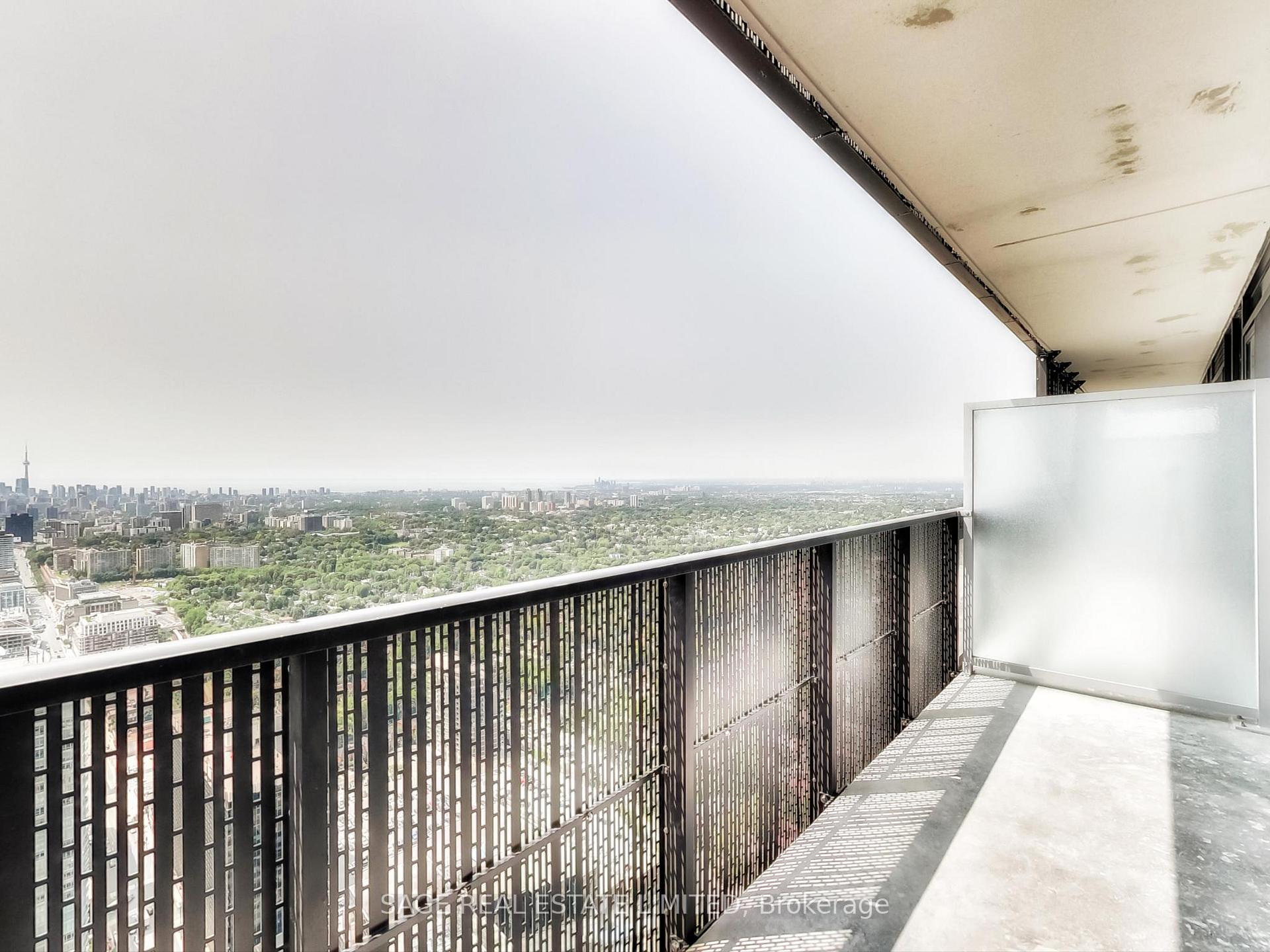 Photo 29 of Unit 5012, 8 Eglinton Avenue E, Toronto, Mount Pleasant West — HOMEH