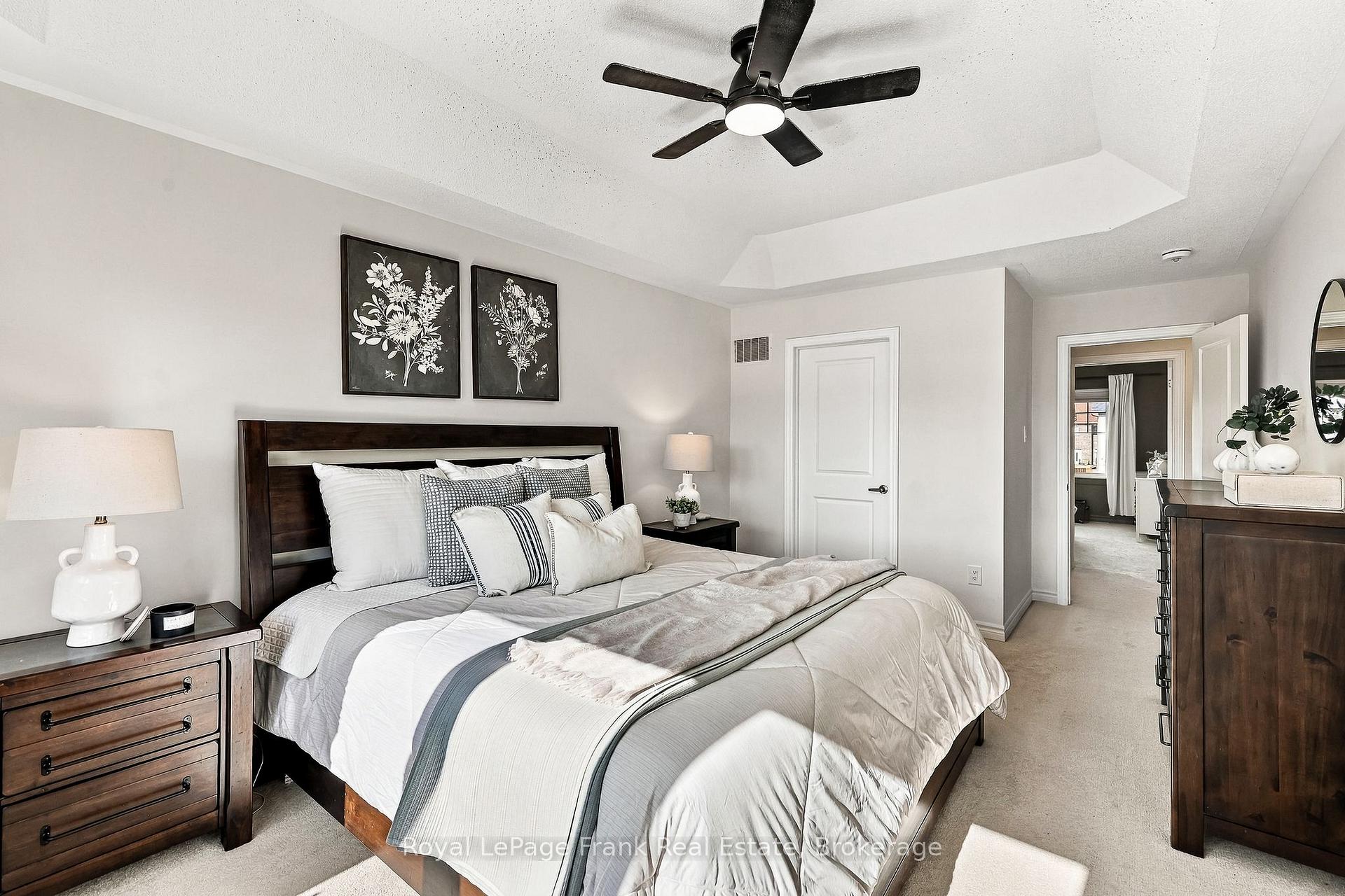 Photo 15 of 30 Doctor Archer Drive, Scugog, Port Perry — HOMEH