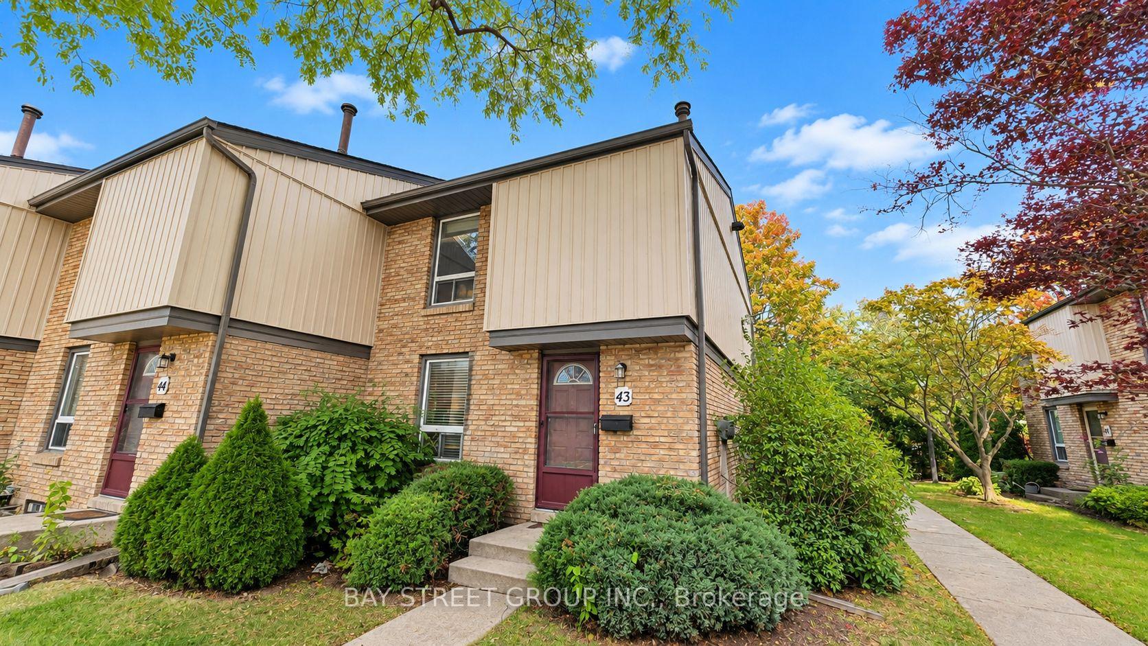 Photo 1 of Unit 43, 302 Vine Street, St. Catharines, Carlton/Bunting — HOMEH