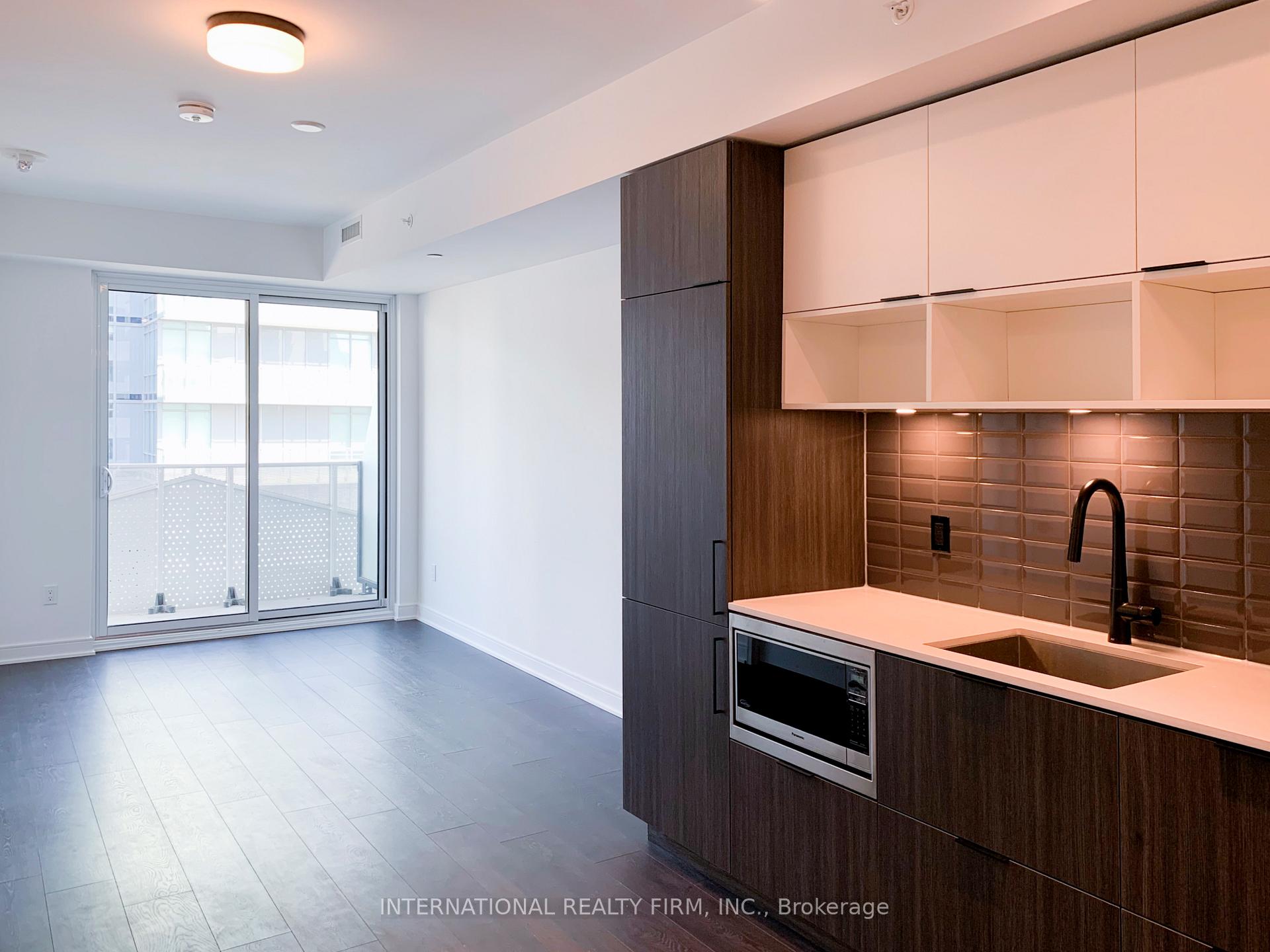 Photo 4 of Unit 802, 60 Tannery Road, Toronto, Waterfront Communities — HOMEH