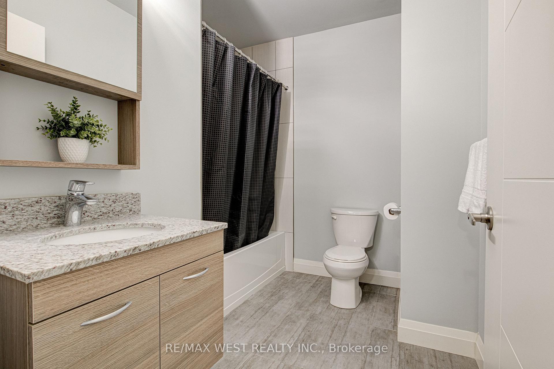 Photo 13 of Unit 215, 318 Spruce Street, Waterloo, Downtown Waterloo — HOMEH