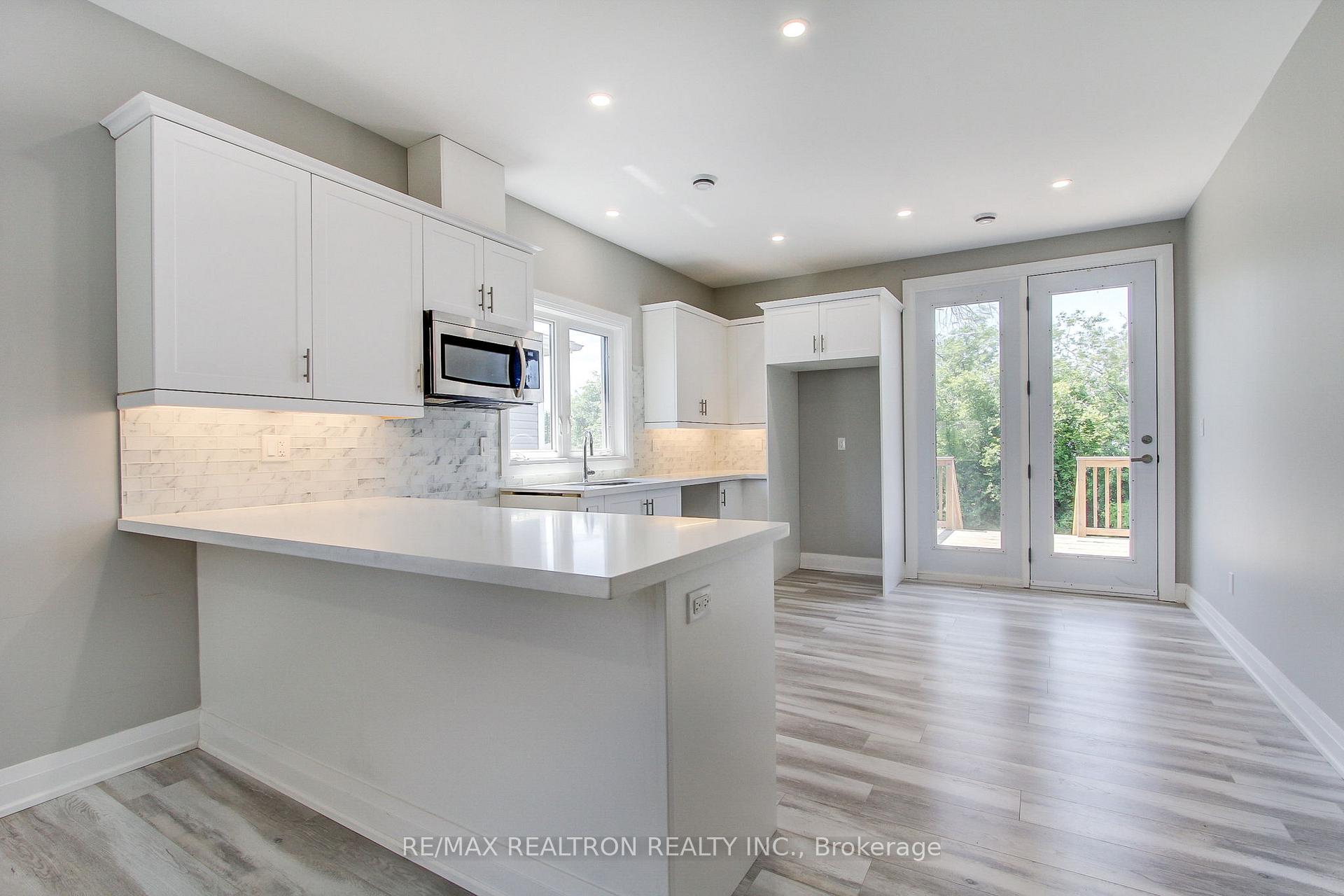 Photo 10 of 796 Rockaway Road, Georgina, Historic Lakeshore Communities — HOMEH