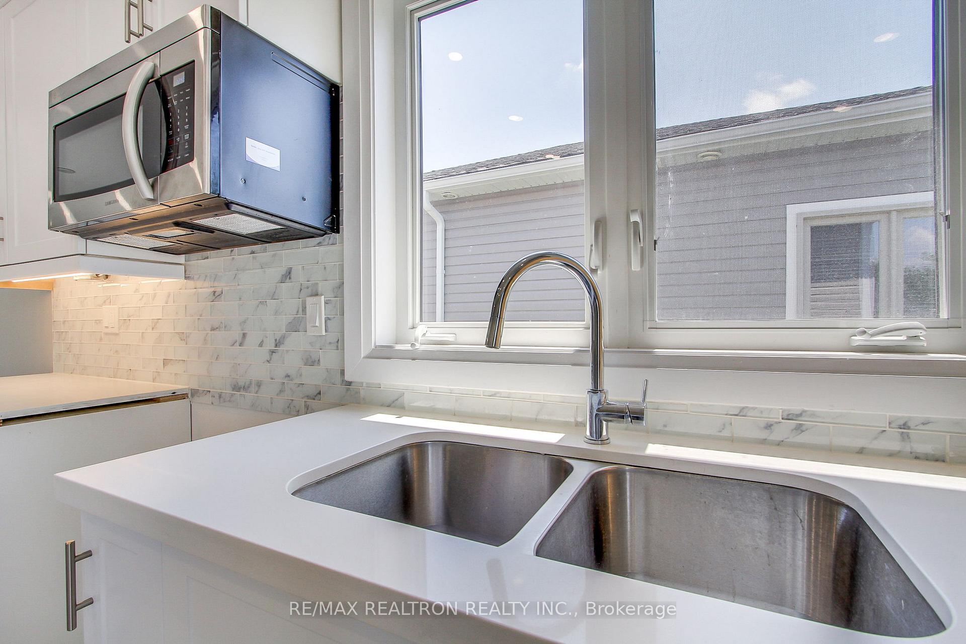 Photo 12 of 796 Rockaway Road, Georgina, Historic Lakeshore Communities — HOMEH
