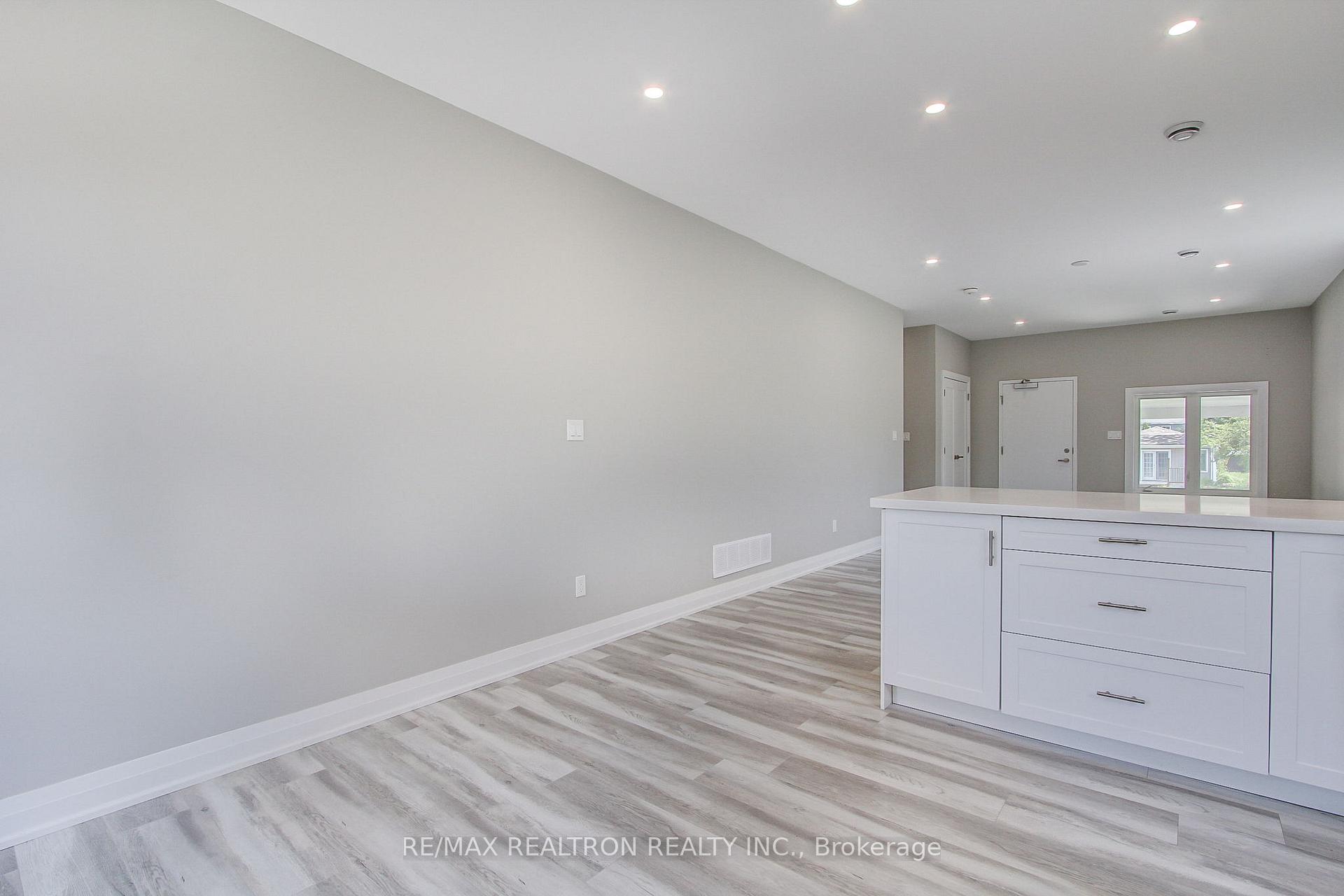 Photo 13 of 796 Rockaway Road, Georgina, Historic Lakeshore Communities — HOMEH