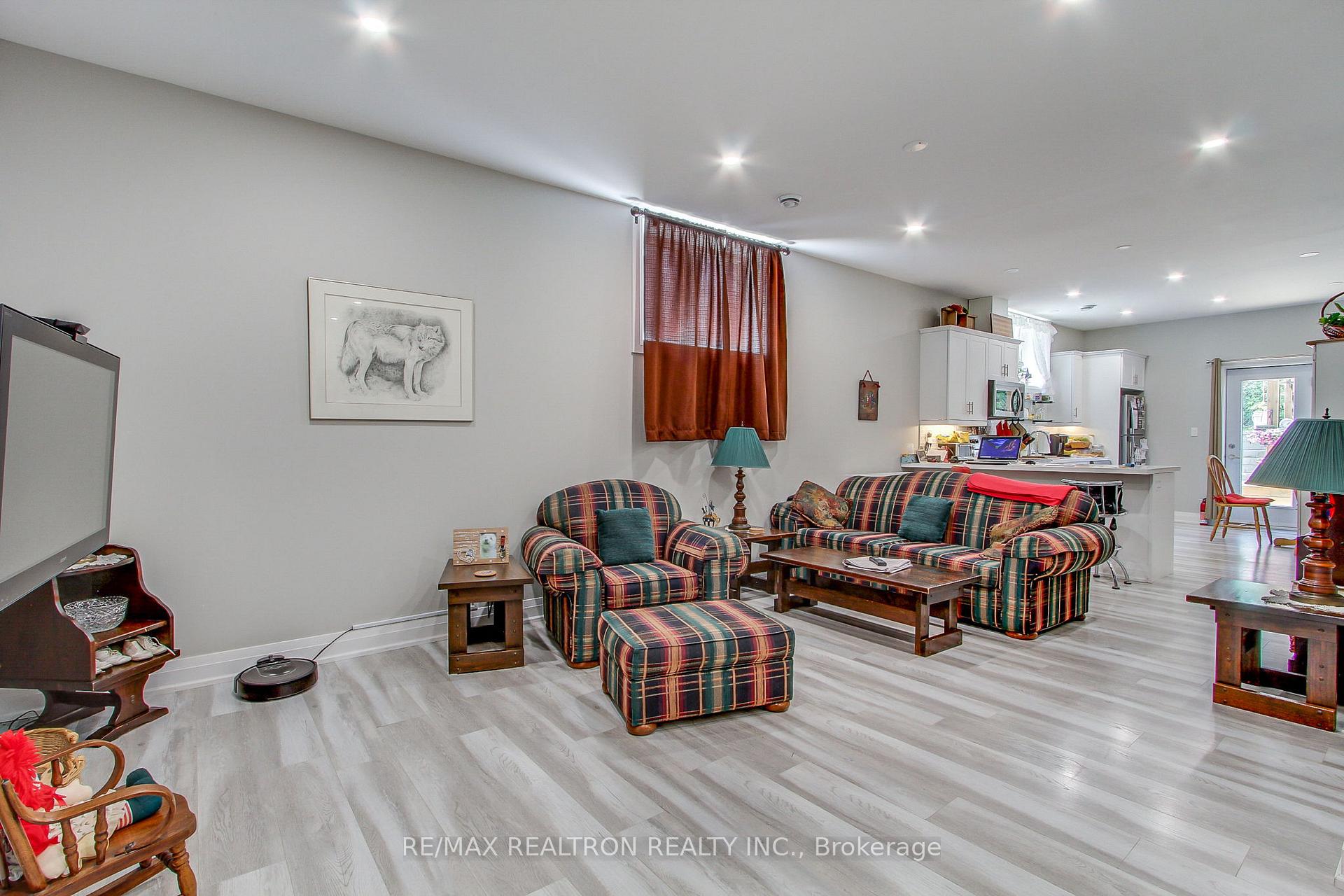 Photo 34 of 796 Rockaway Road, Georgina, Historic Lakeshore Communities — HOMEH