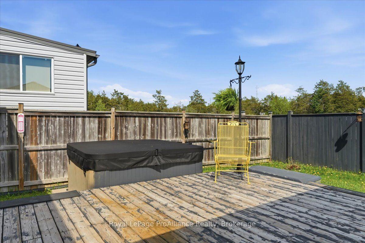 Photo 42 of 340 Cannifton Road N, Belleville, Thurlow Ward — HOMEH