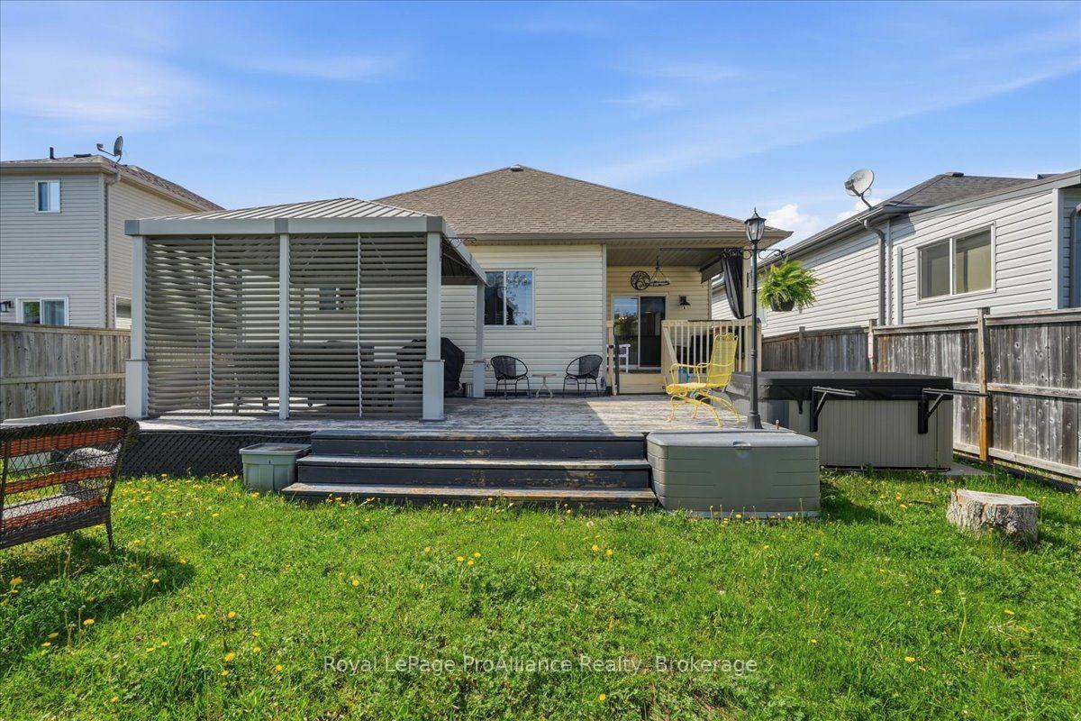 Photo 44 of 340 Cannifton Road N, Belleville, Thurlow Ward — HOMEH