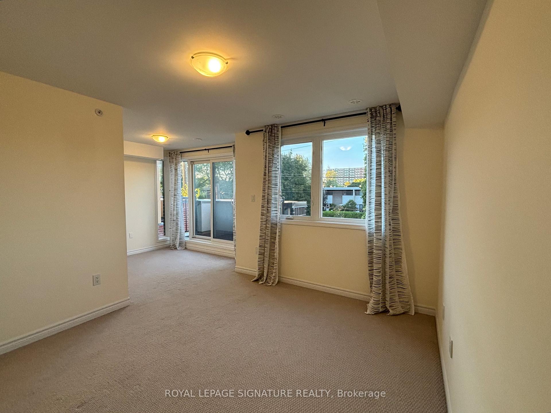 Photo 9 of 1B Clintwood Gate, North York, Parkwoods-Donalda — HOMEH