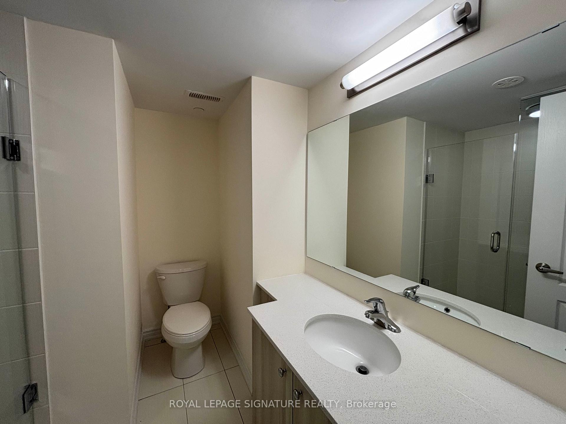 Photo 11 of 1B Clintwood Gate, North York, Parkwoods-Donalda — HOMEH