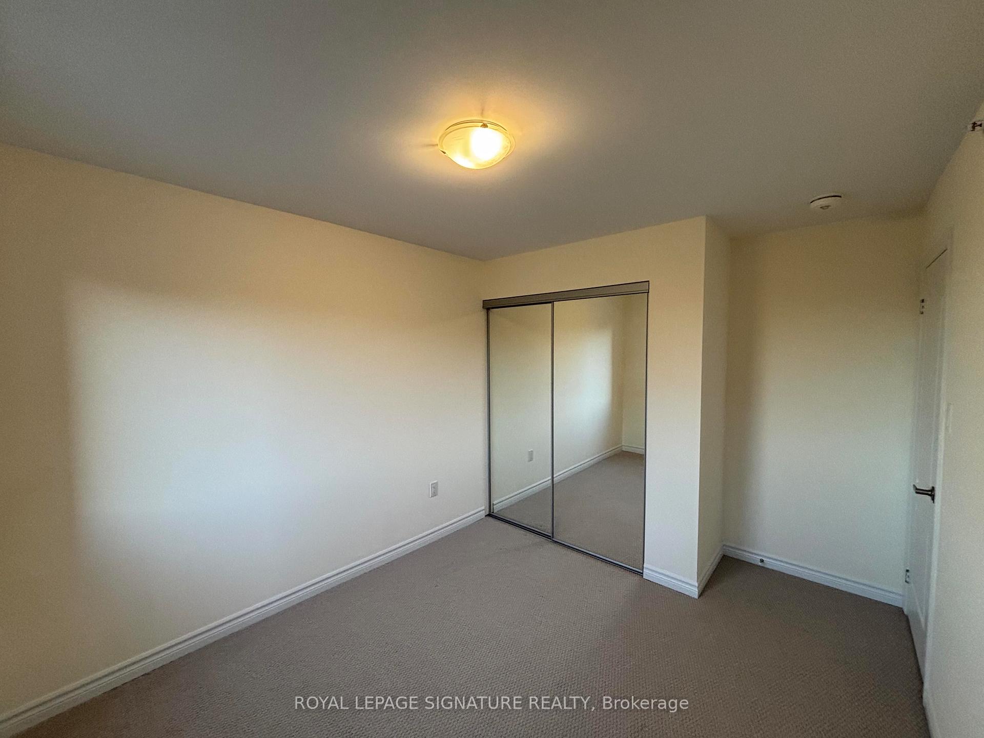 Photo 18 of 1B Clintwood Gate, North York, Parkwoods-Donalda — HOMEH