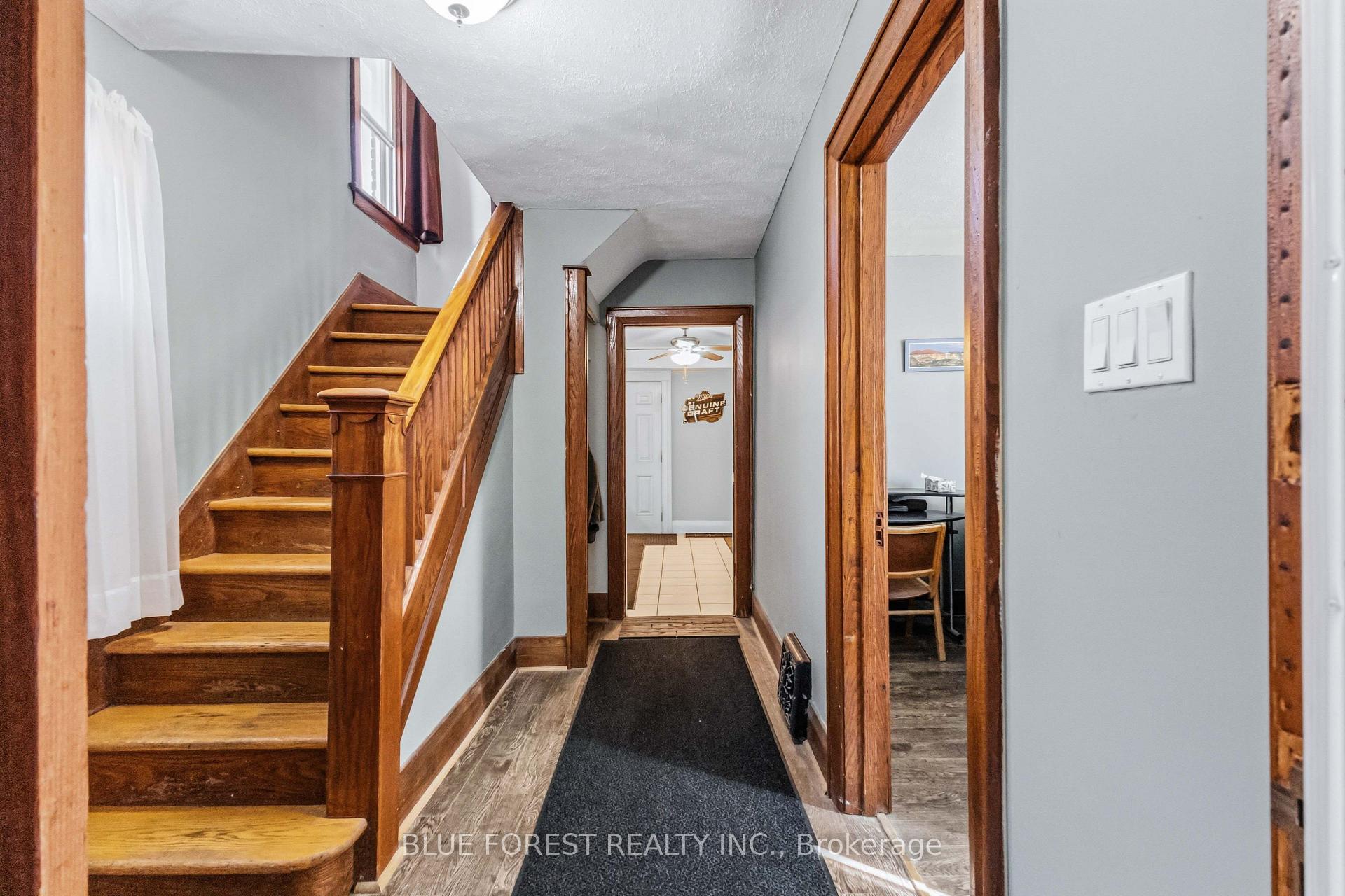 Photo 3 of 1228 Richmond Street, London, East B — HOMEH