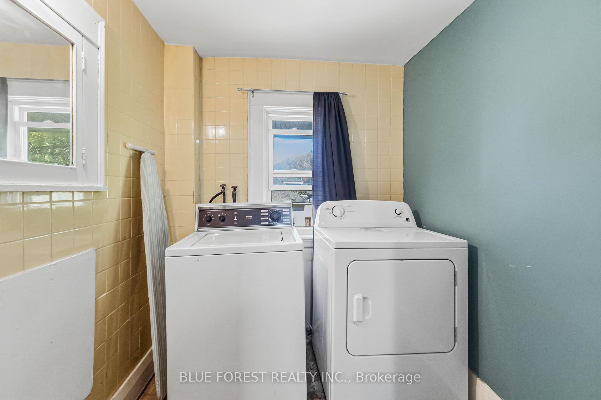 Photo 17 of 1228 Richmond Street, London, East B — HOMEH