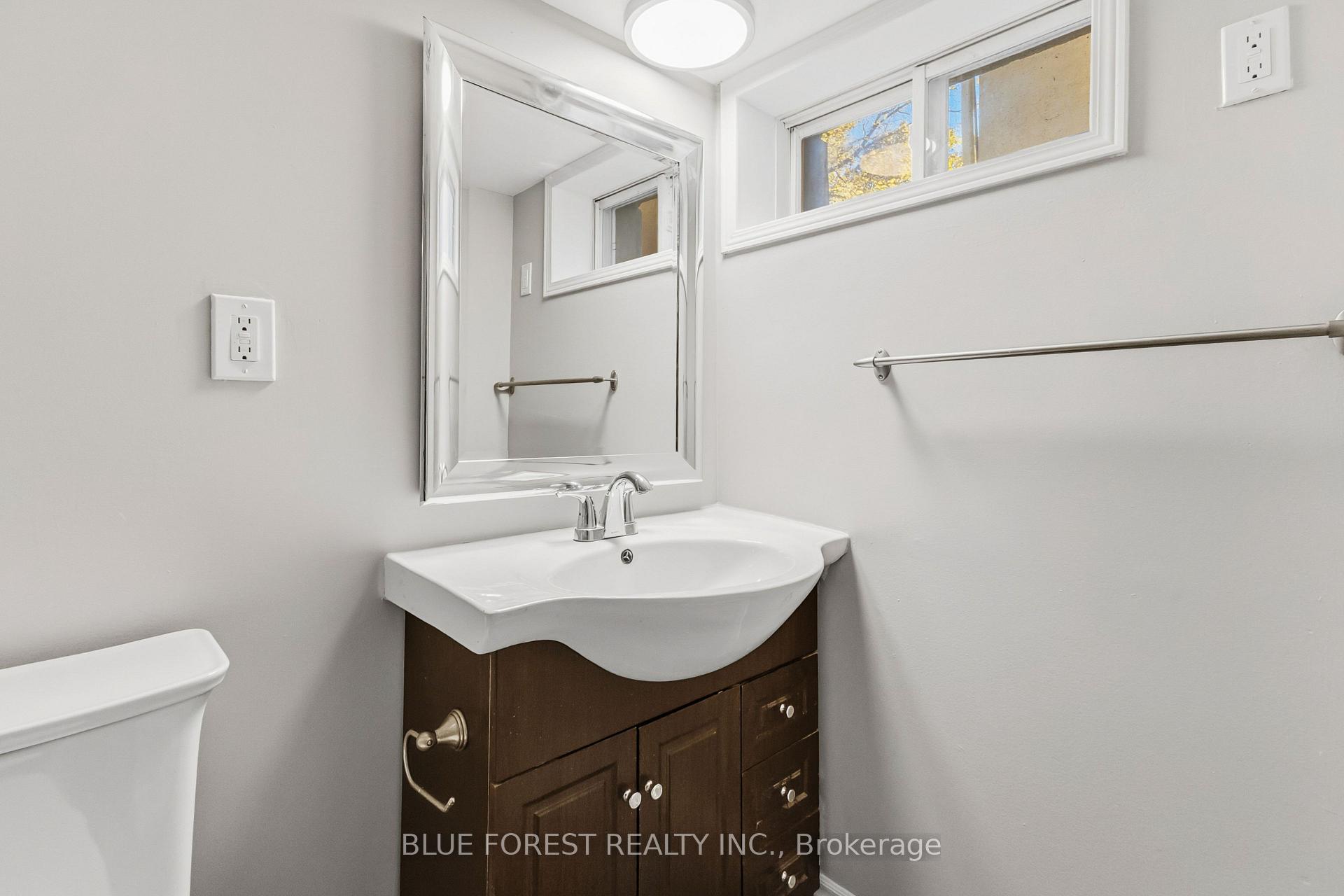 Photo 31 of 1228 Richmond Street, London, East B — HOMEH