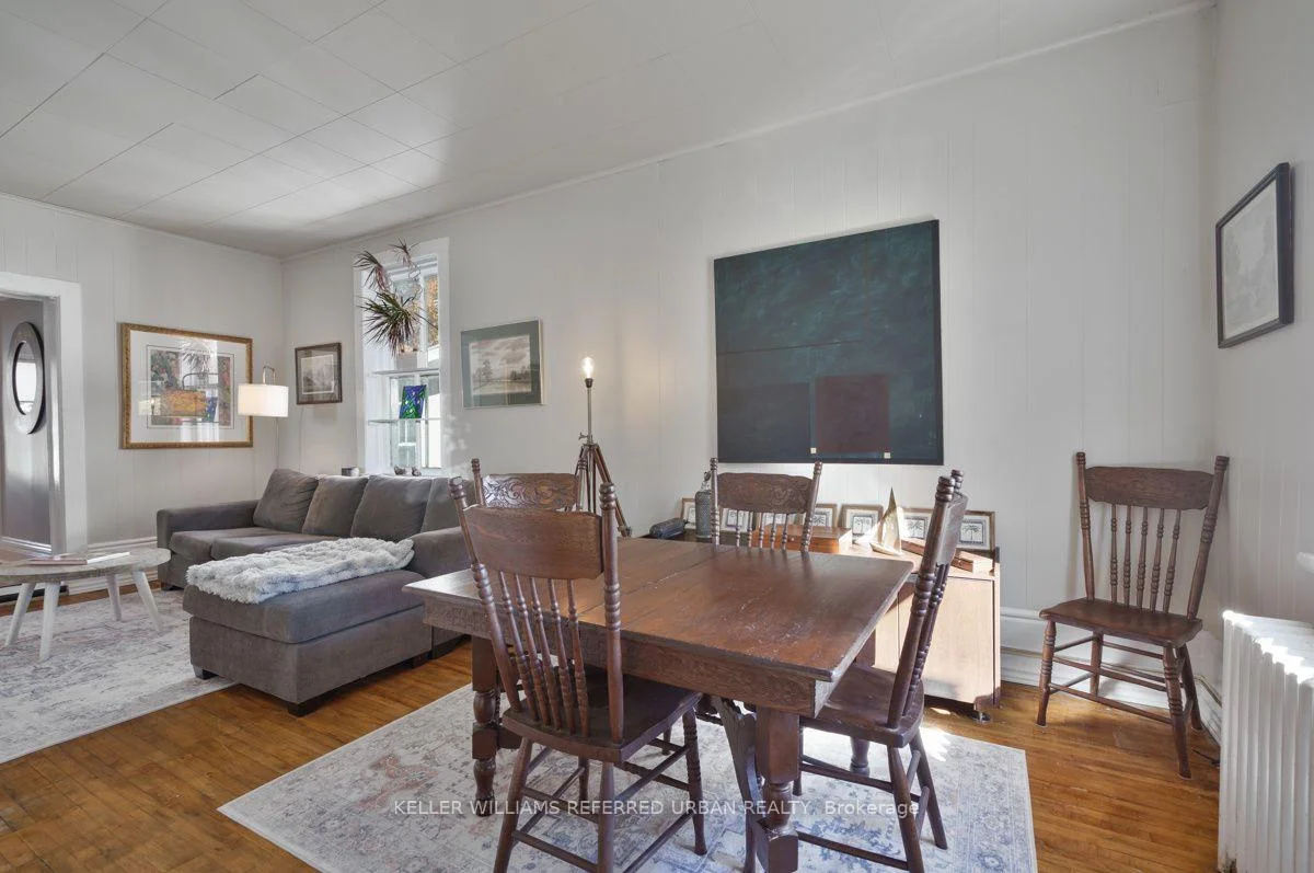 Photo 20 of 558 Elizabeth Street, Midland — HOMEH