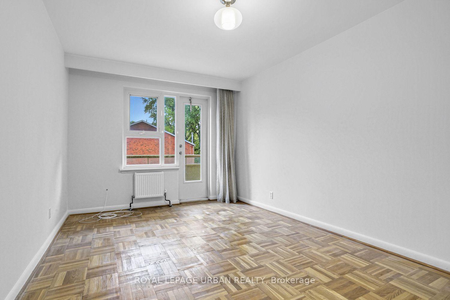 Photo 20 of Unit 17, 8 Corinth Gardens, Toronto, Mount Pleasant East — HOMEH