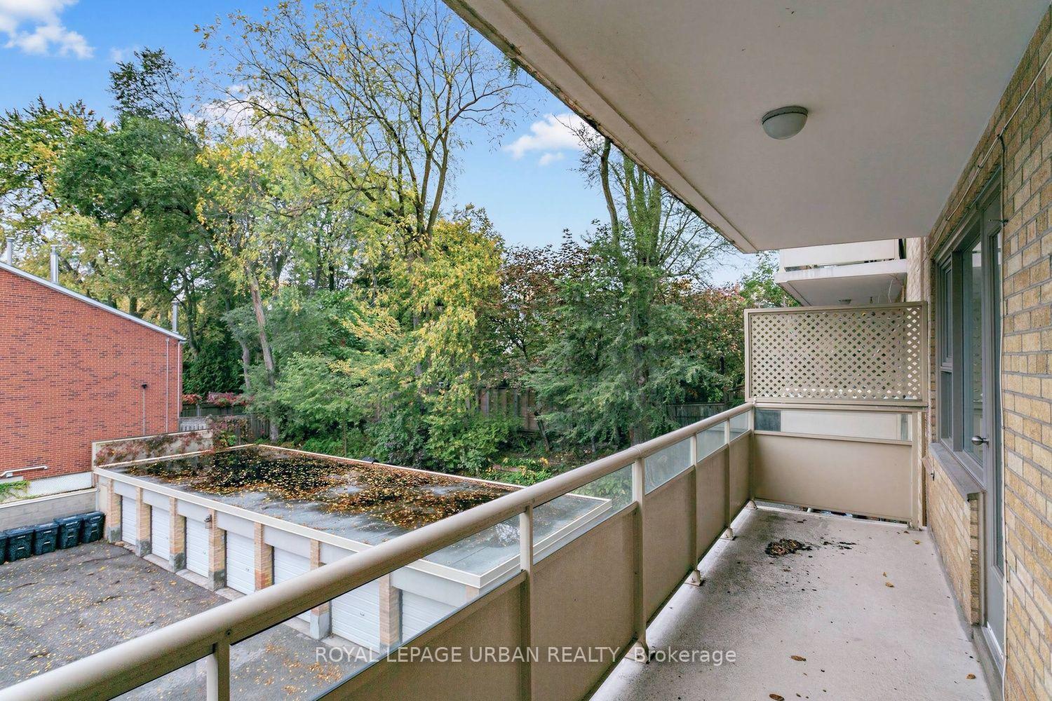 Photo 23 of Unit 17, 8 Corinth Gardens, Toronto, Mount Pleasant East — HOMEH