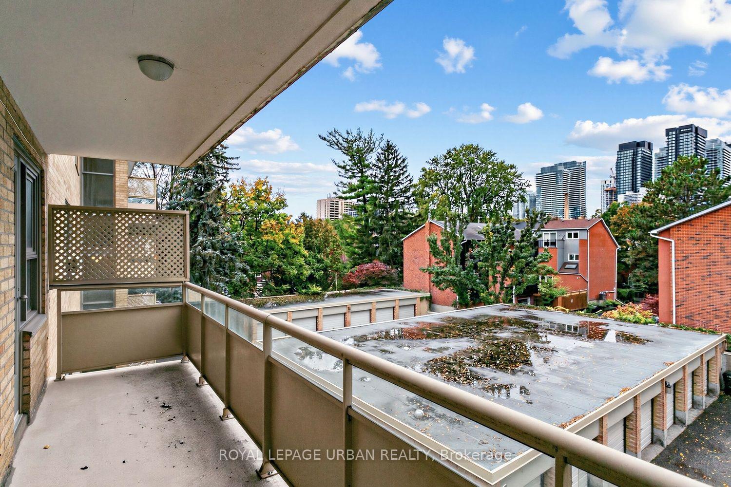 Photo 24 of Unit 17, 8 Corinth Gardens, Toronto, Mount Pleasant East — HOMEH