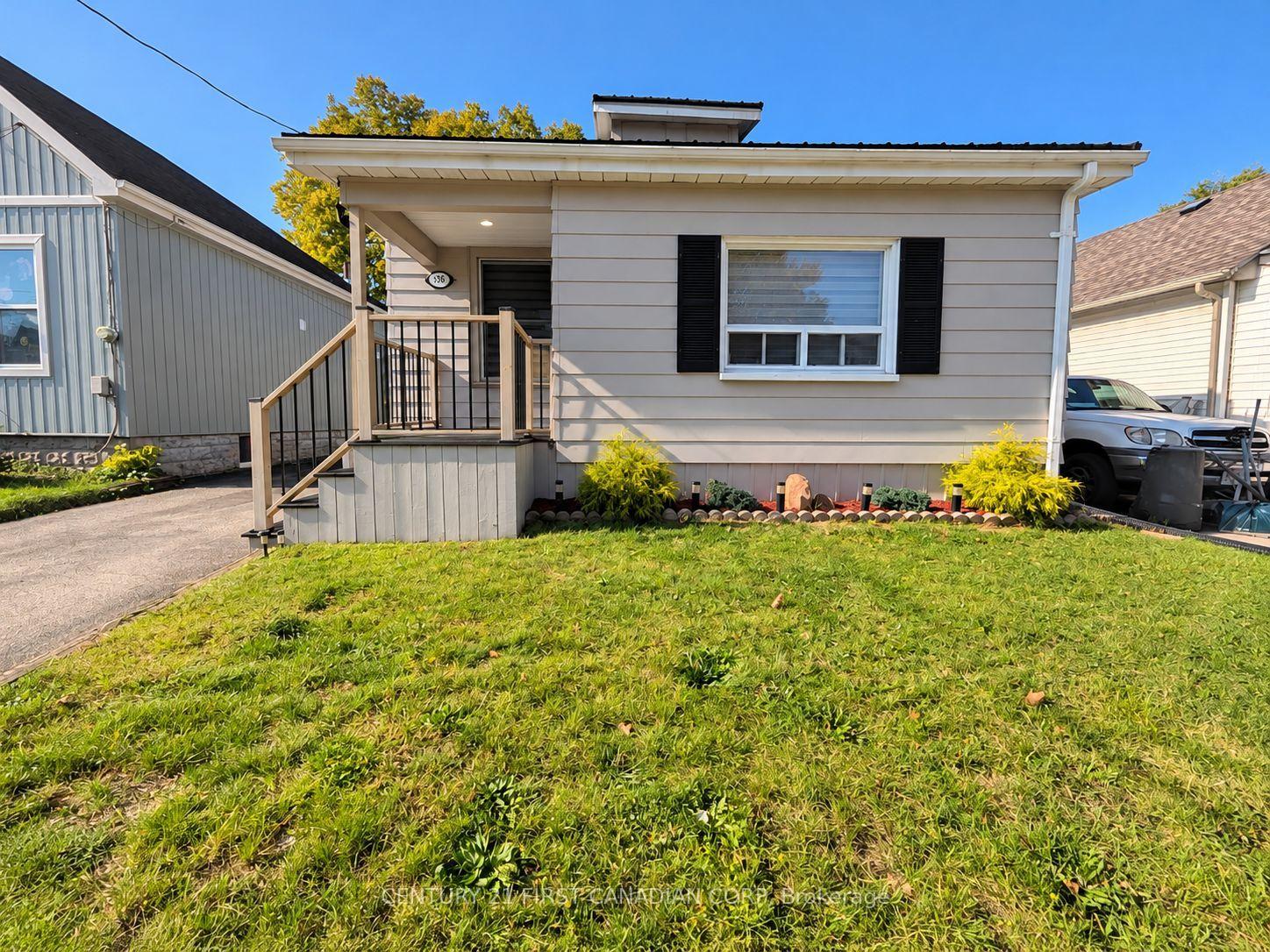 Front of 193 St Julien Street