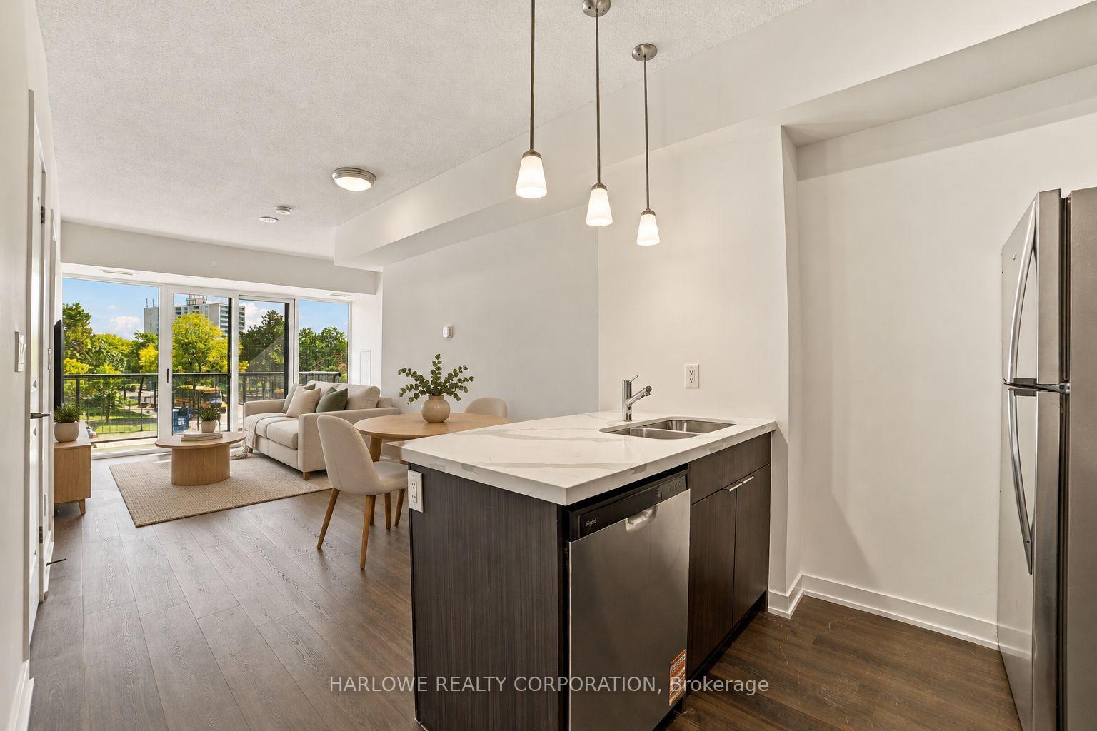 Photo of Unit 204, 2825 Jane Street