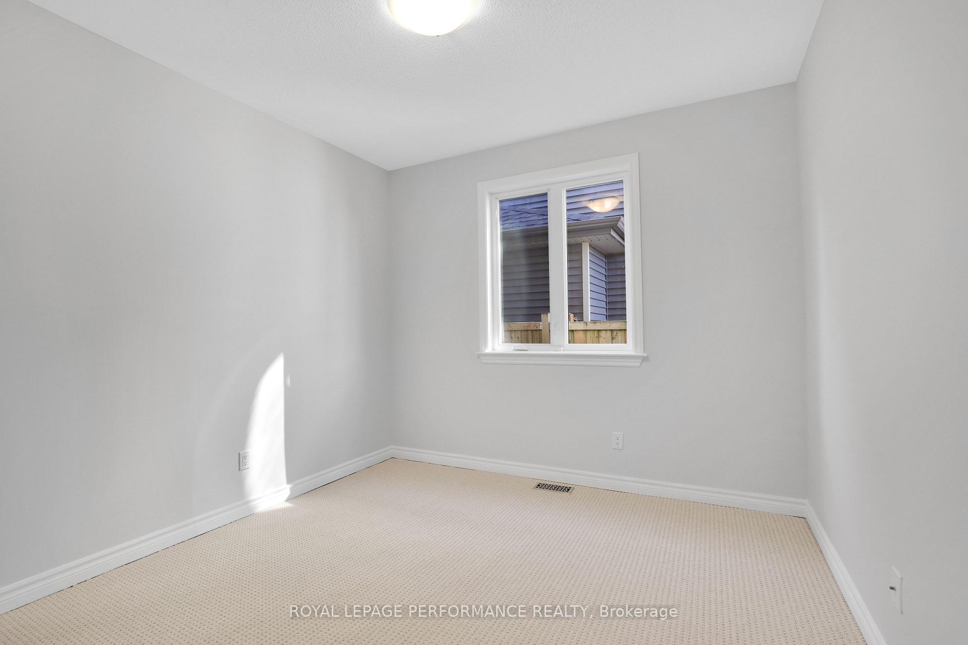 Photo 17 of 815 Slattery's Field Street, Ottawa, Blossom Park/Kemp Park/Findlay Creek — HOMEH