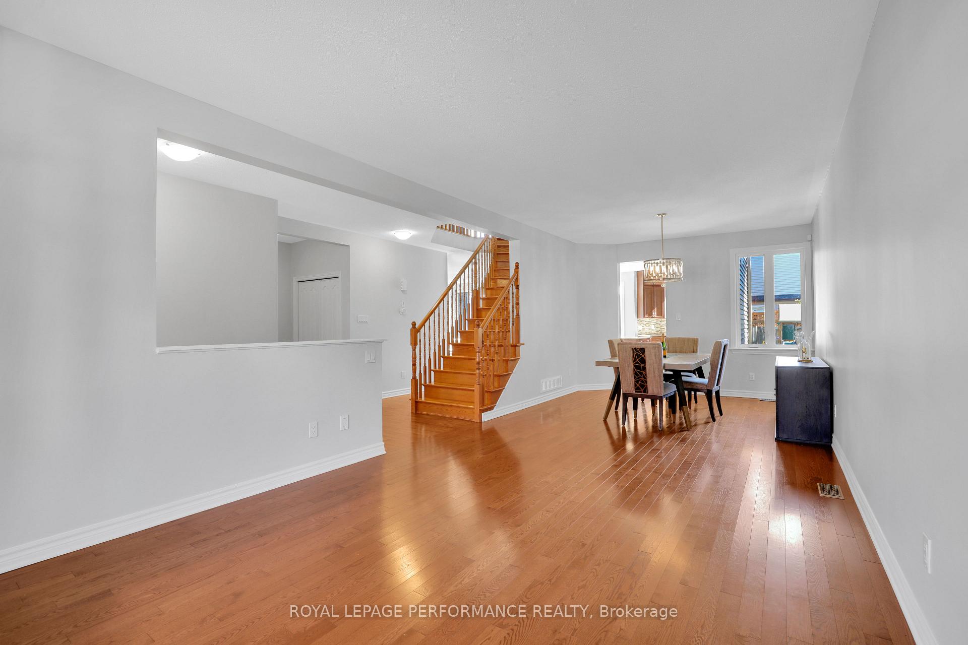 Photo 19 of 815 Slattery's Field Street, Ottawa, Blossom Park/Kemp Park/Findlay Creek — HOMEH