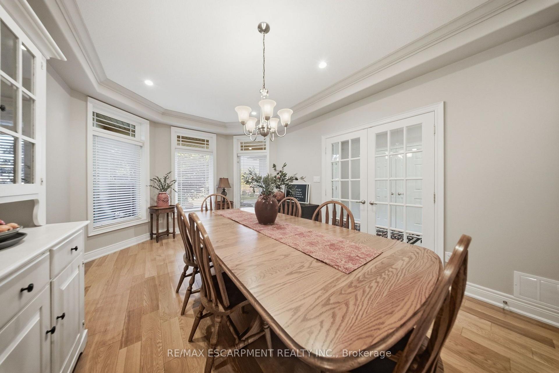 Photo 7 of 95 Tollgate Drive, Hamilton, Ancaster — HOMEH