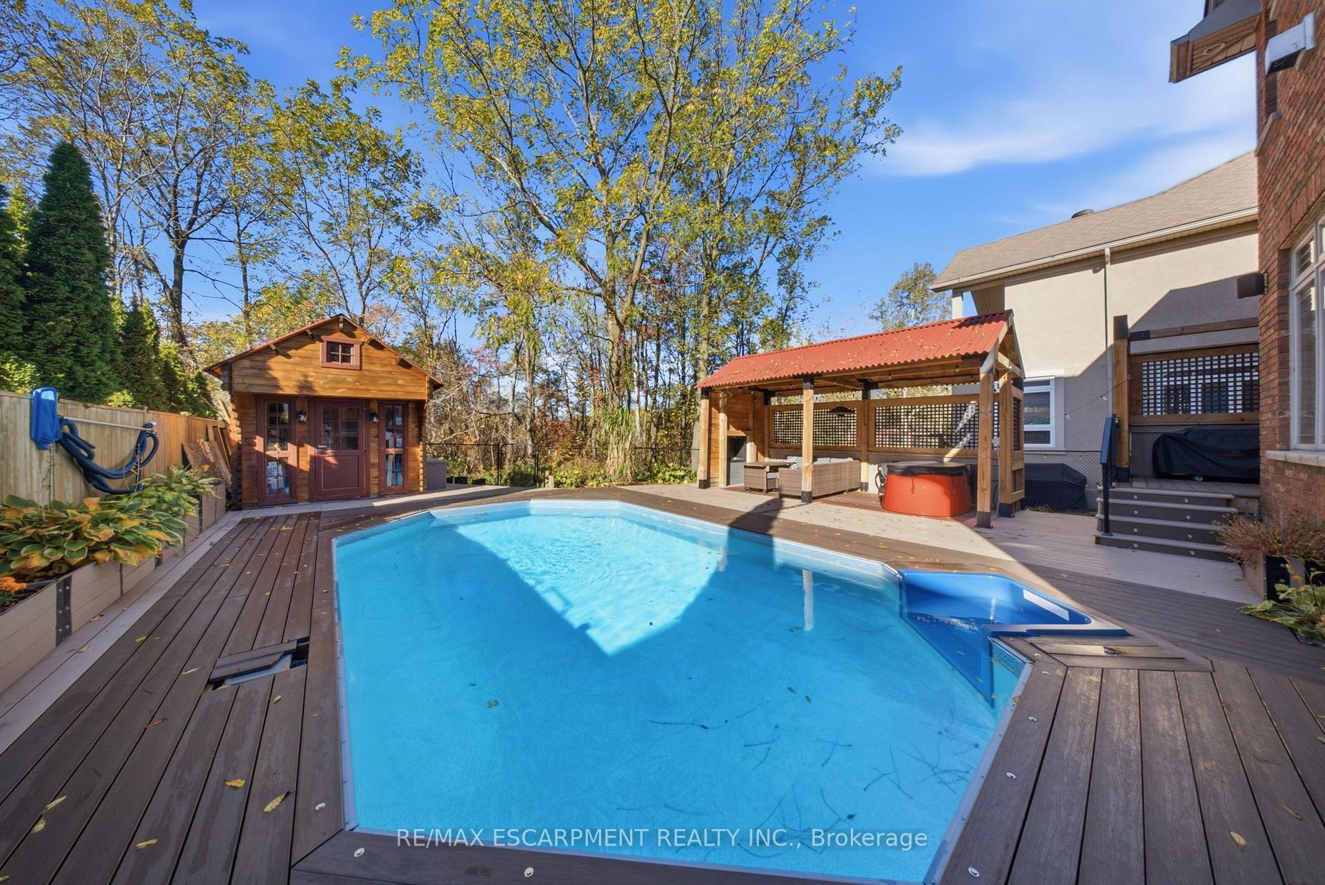 Photo 36 of 95 Tollgate Drive, Hamilton, Ancaster — HOMEH