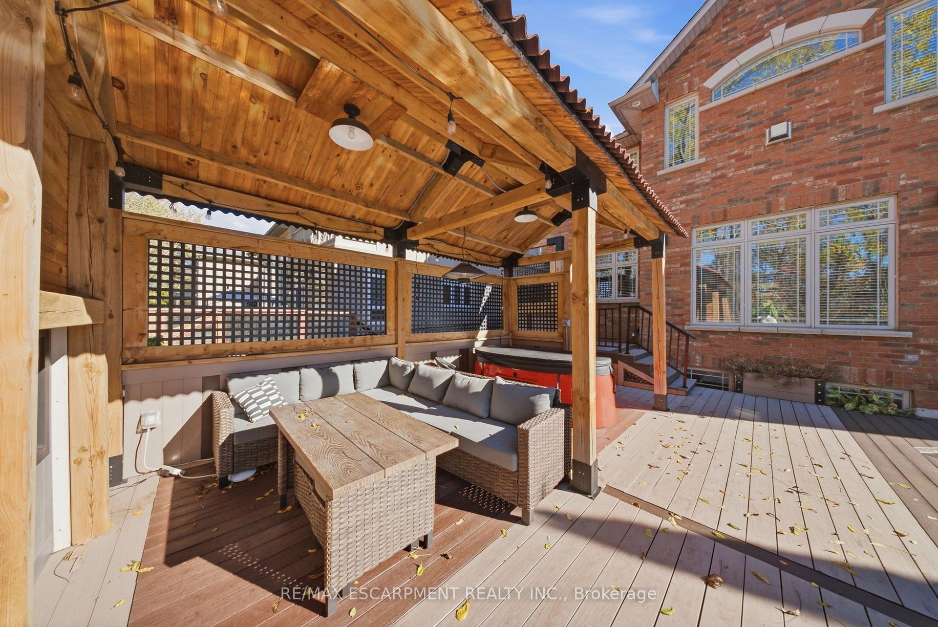 Photo 40 of 95 Tollgate Drive, Hamilton, Ancaster — HOMEH