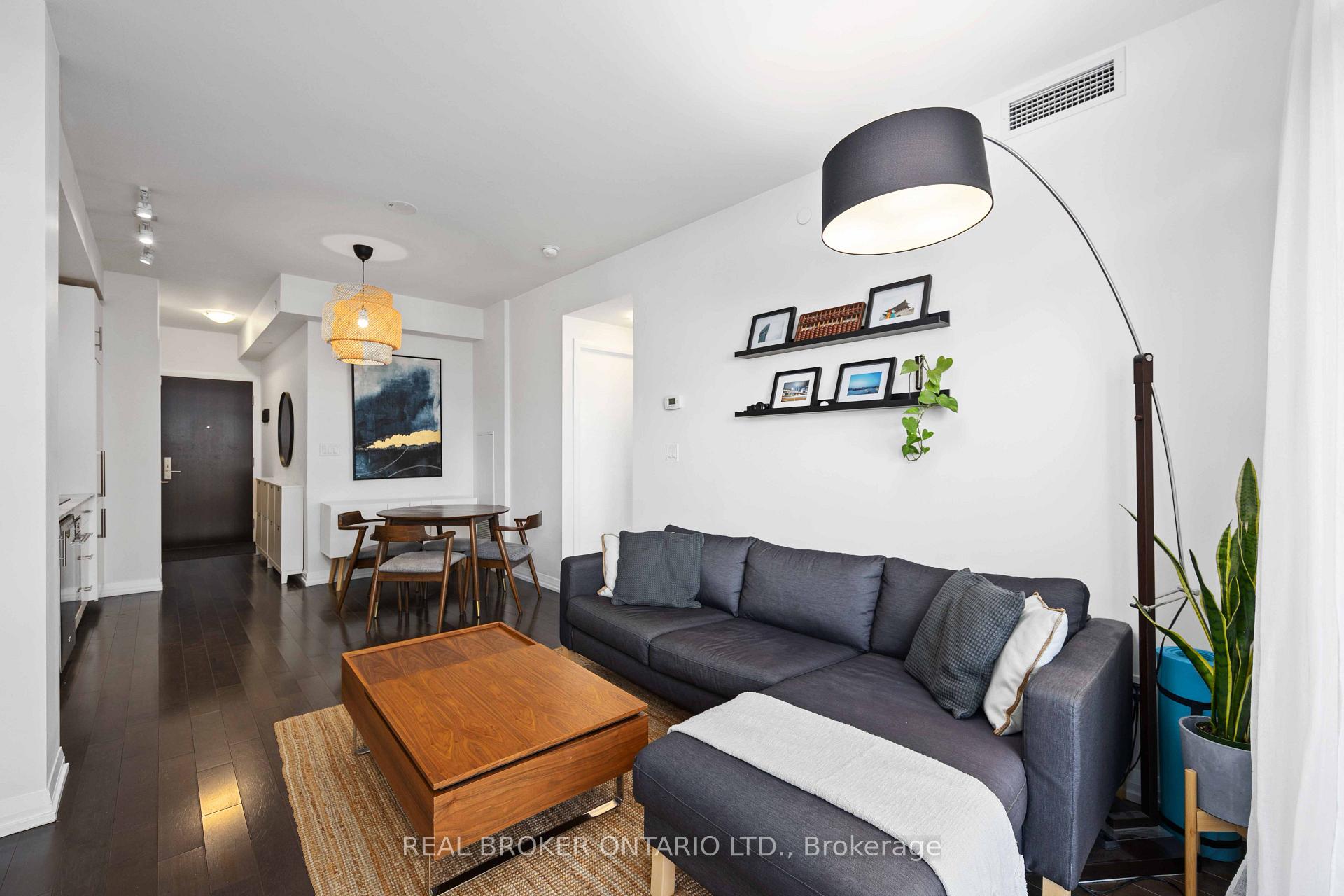 Photo 5 of Unit 1518, 460 Adelaide Street E, Toronto, Moss Park — HOMEH