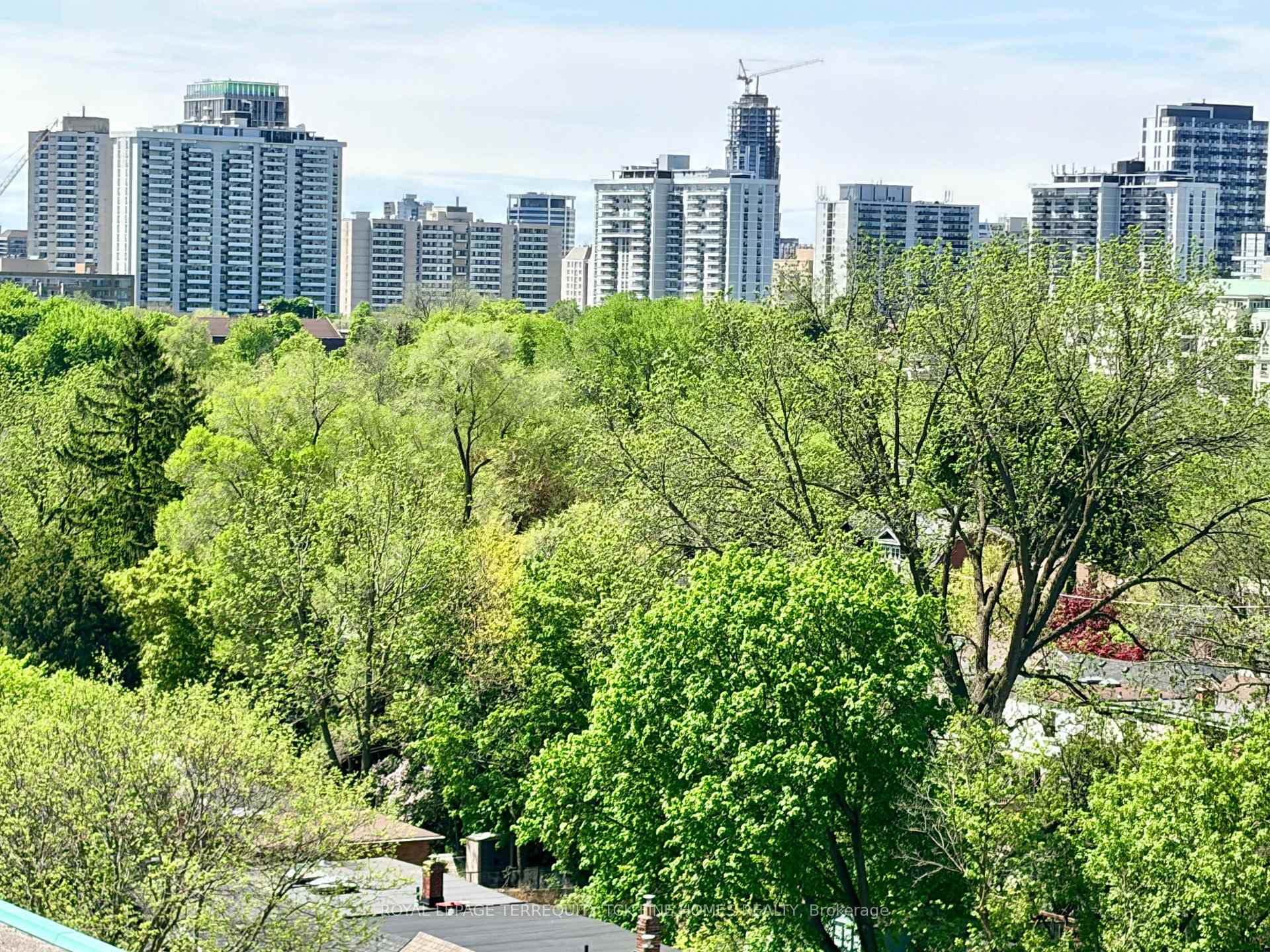 Photo 30 of Unit 1009, 398 Eglinton Avenue E, Toronto, Mount Pleasant East — HOMEH